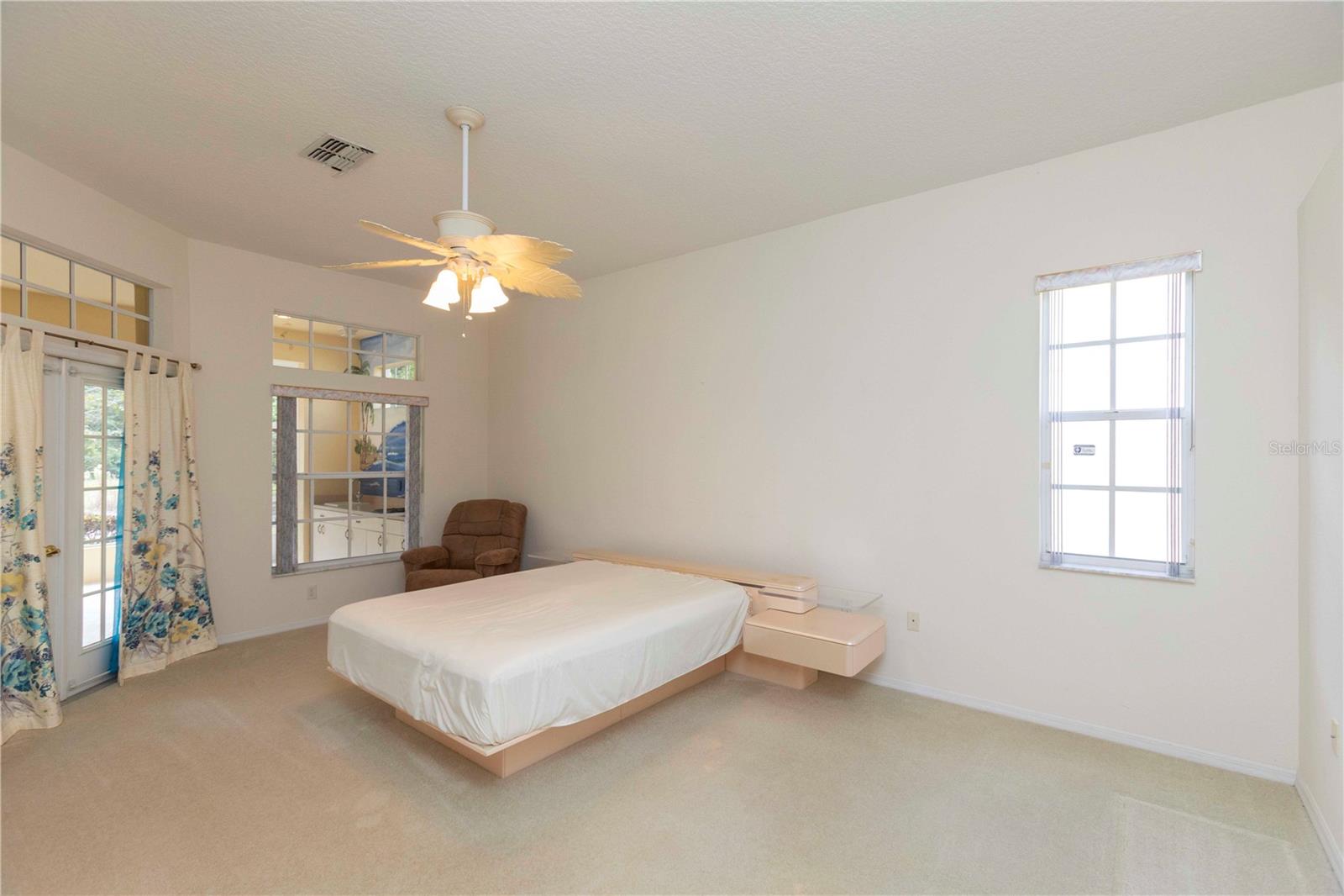 Image 28 of 49 For 11915 Tee Time Circle