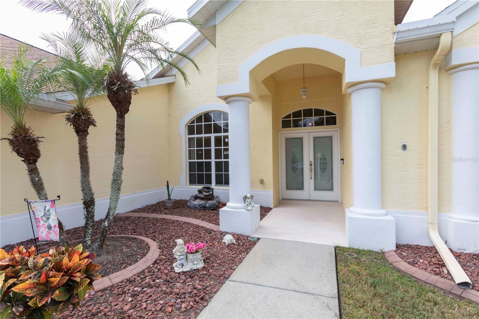 Image 4 of 49 For 11915 Tee Time Circle