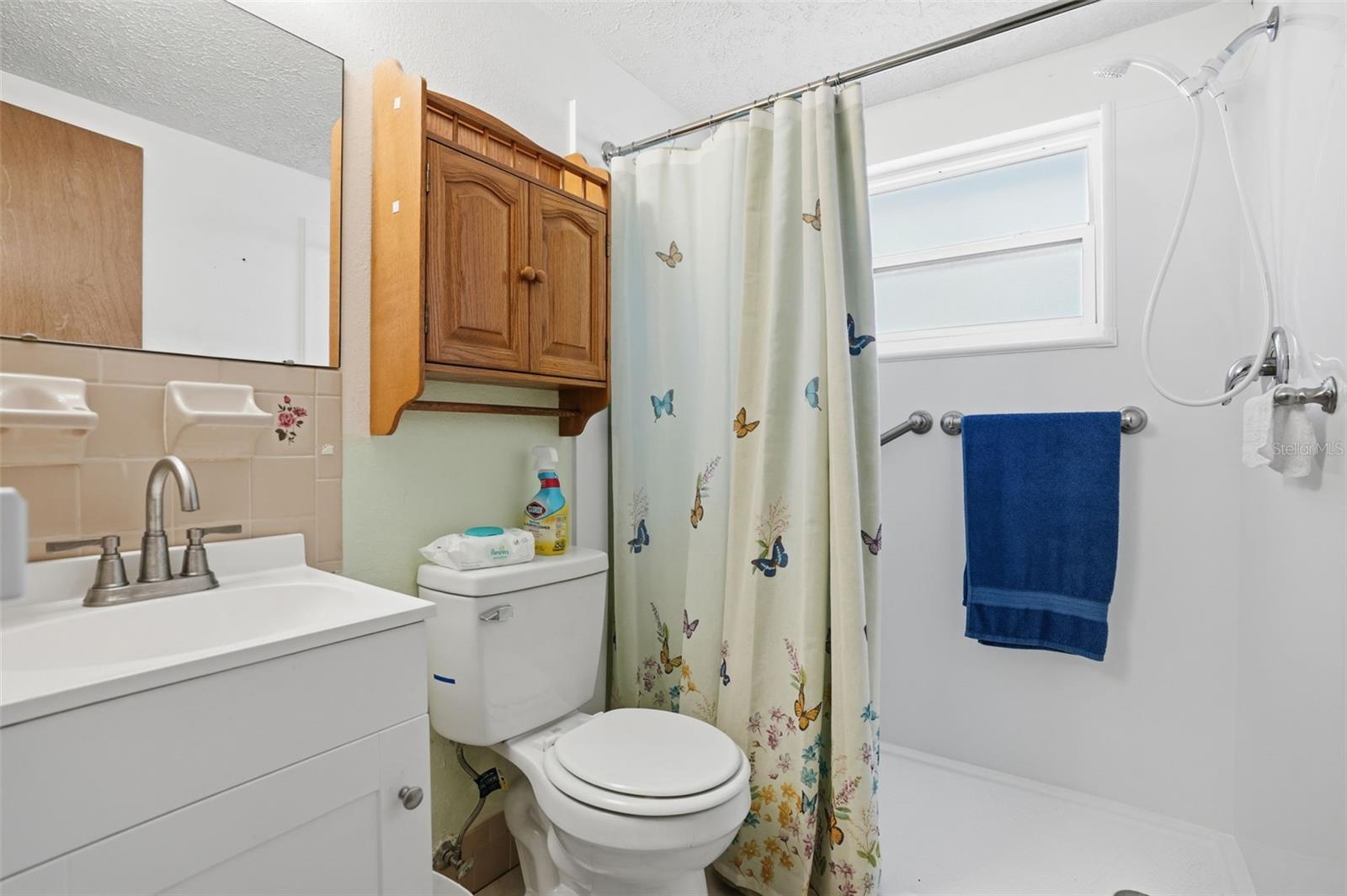 Image 22 of 27 For 7212 Dipaola Drive