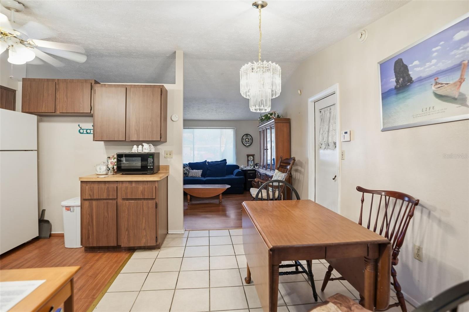 Image 6 of 27 For 7212 Dipaola Drive