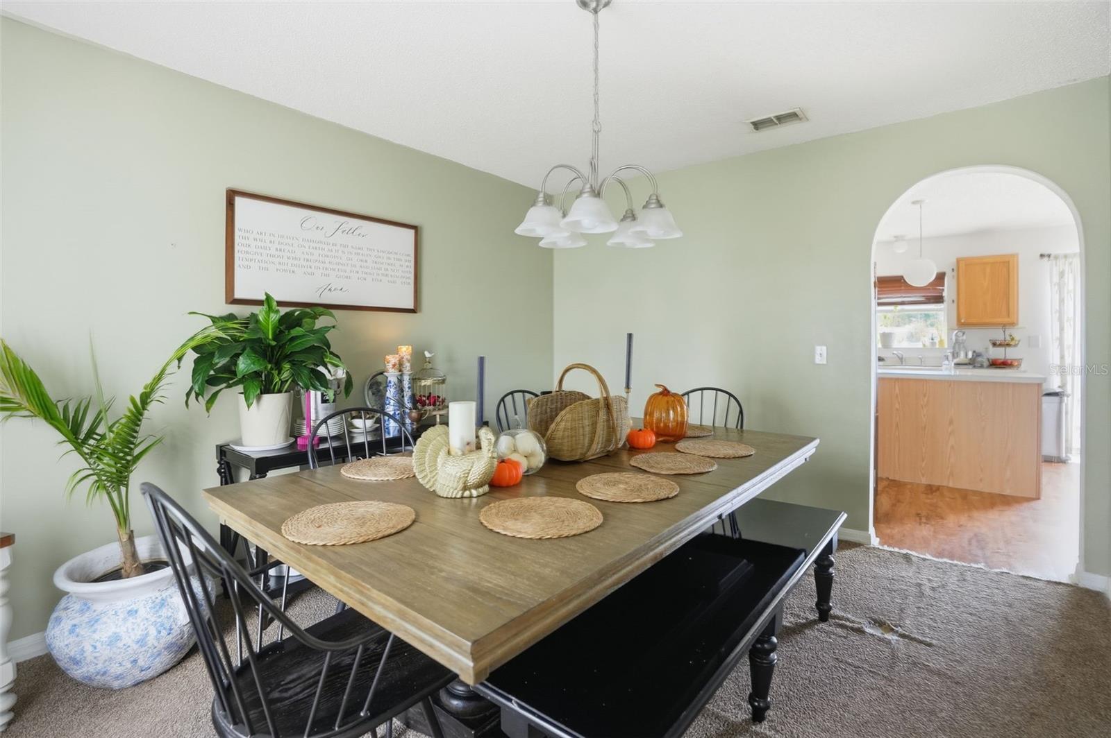 Image 12 of 48 For 11077 Jenny Wren Road