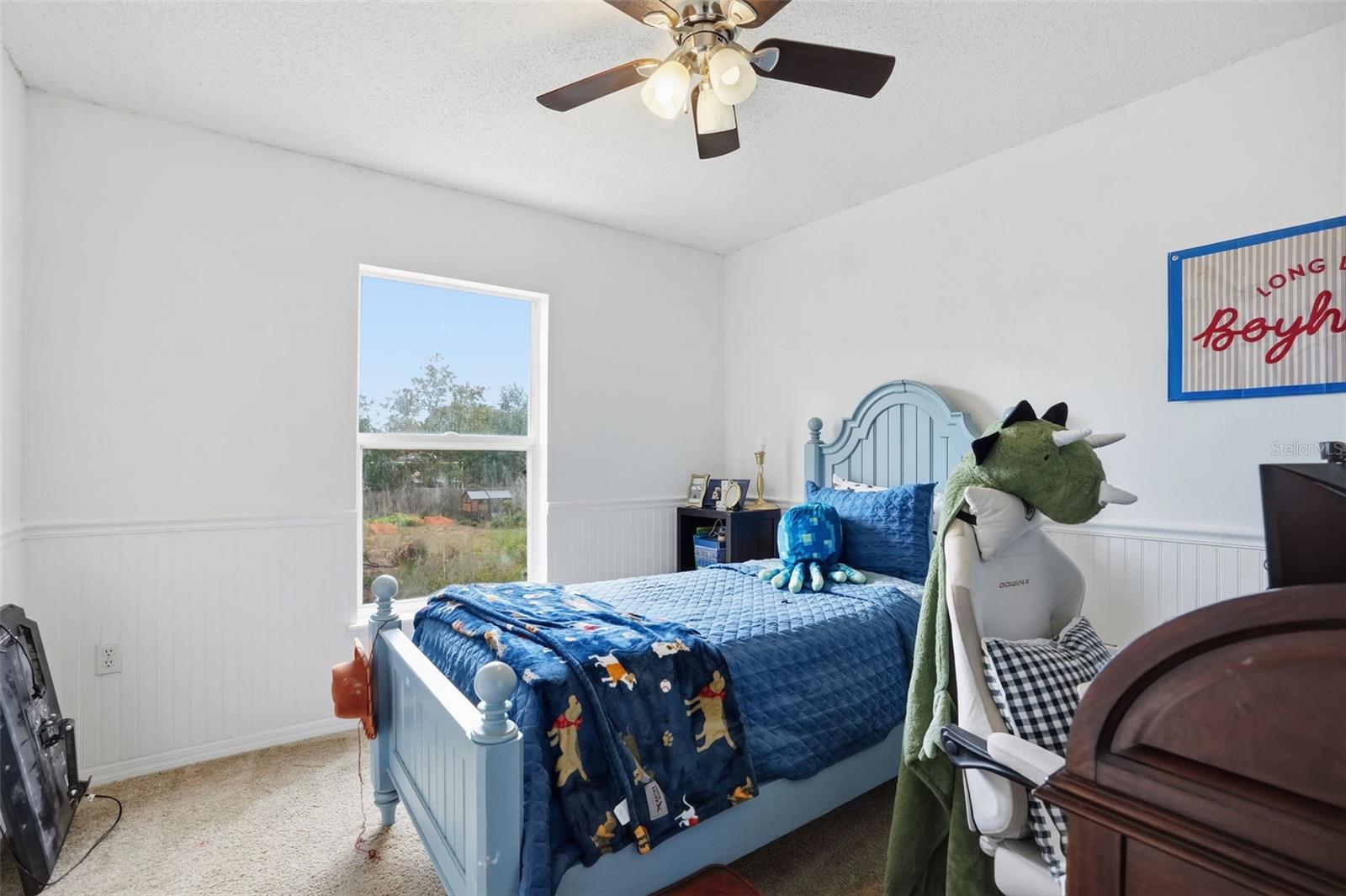 Image 20 of 48 For 11077 Jenny Wren Road