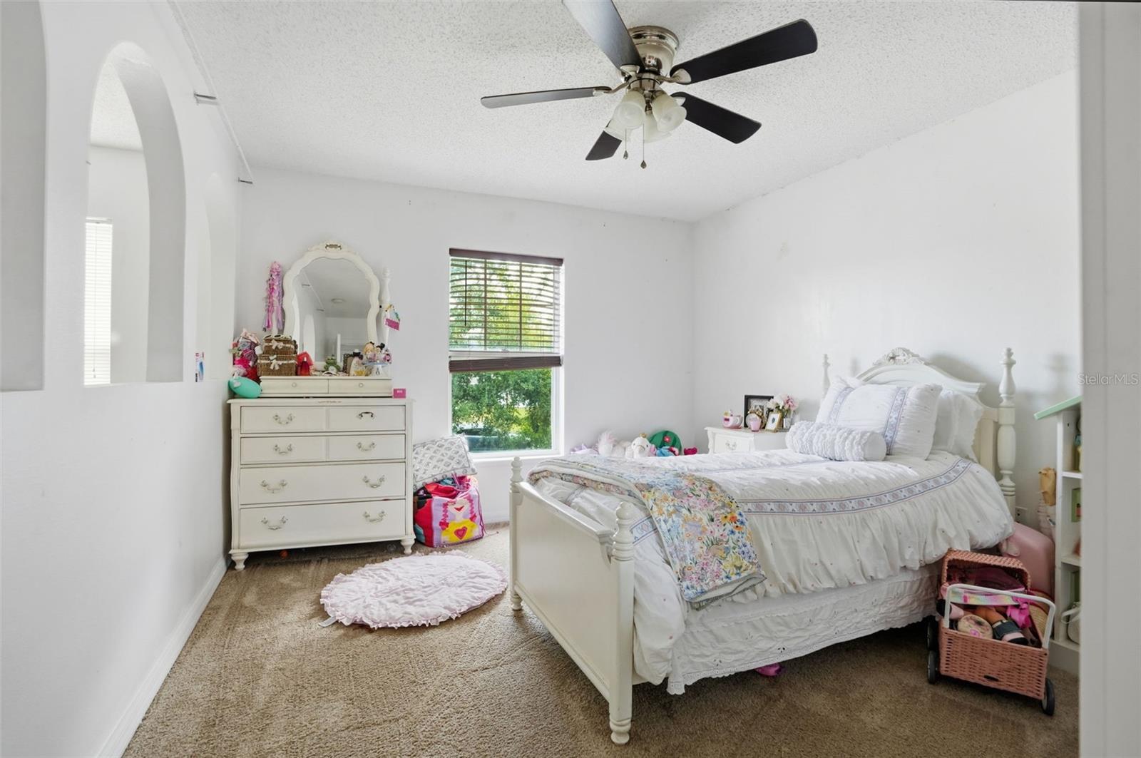 Image 24 of 48 For 11077 Jenny Wren Road