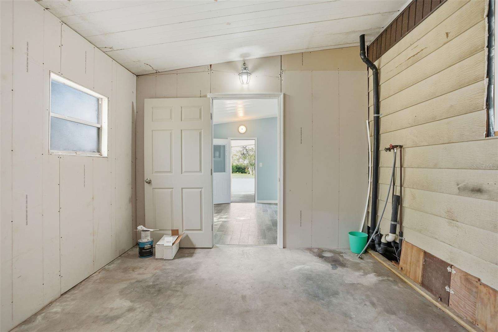 Image 36 of 61 For 8156 Baycrest Drive