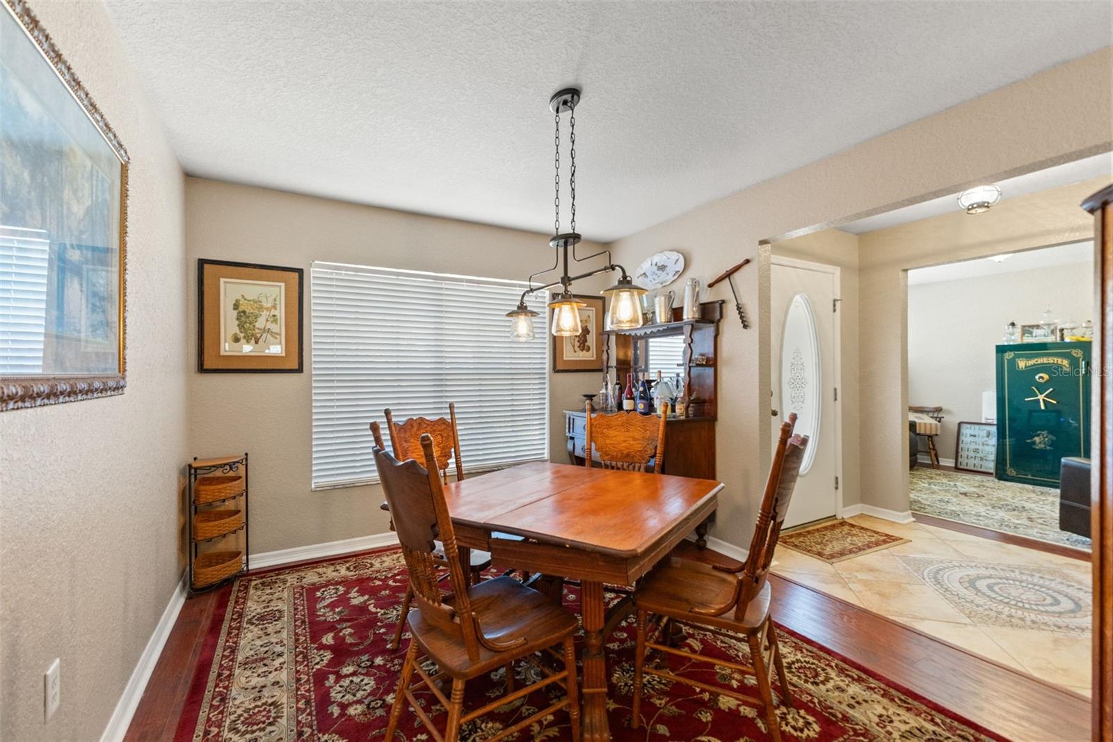 Image 23 of 58 For 5 Boxleaf  