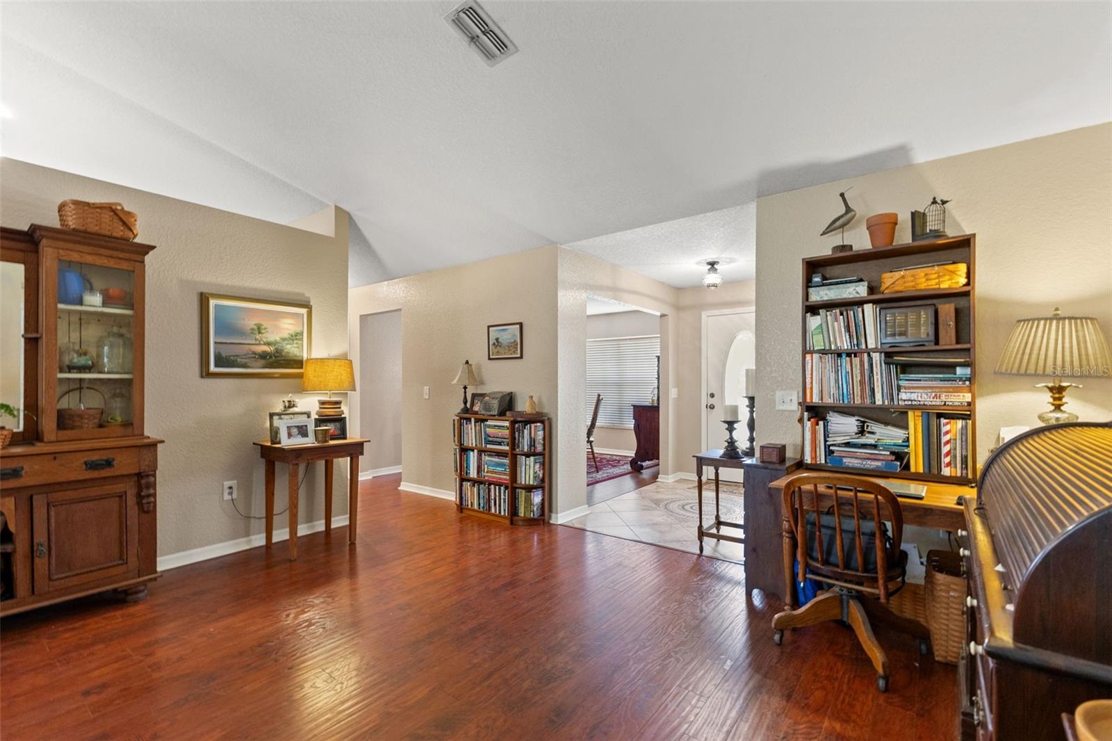 Image 25 of 58 For 5 Boxleaf  