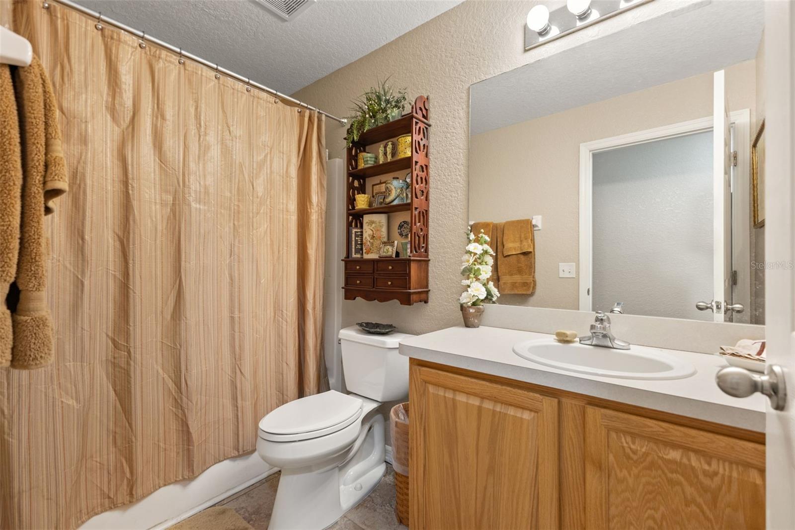 Image 41 of 58 For 5 Boxleaf  