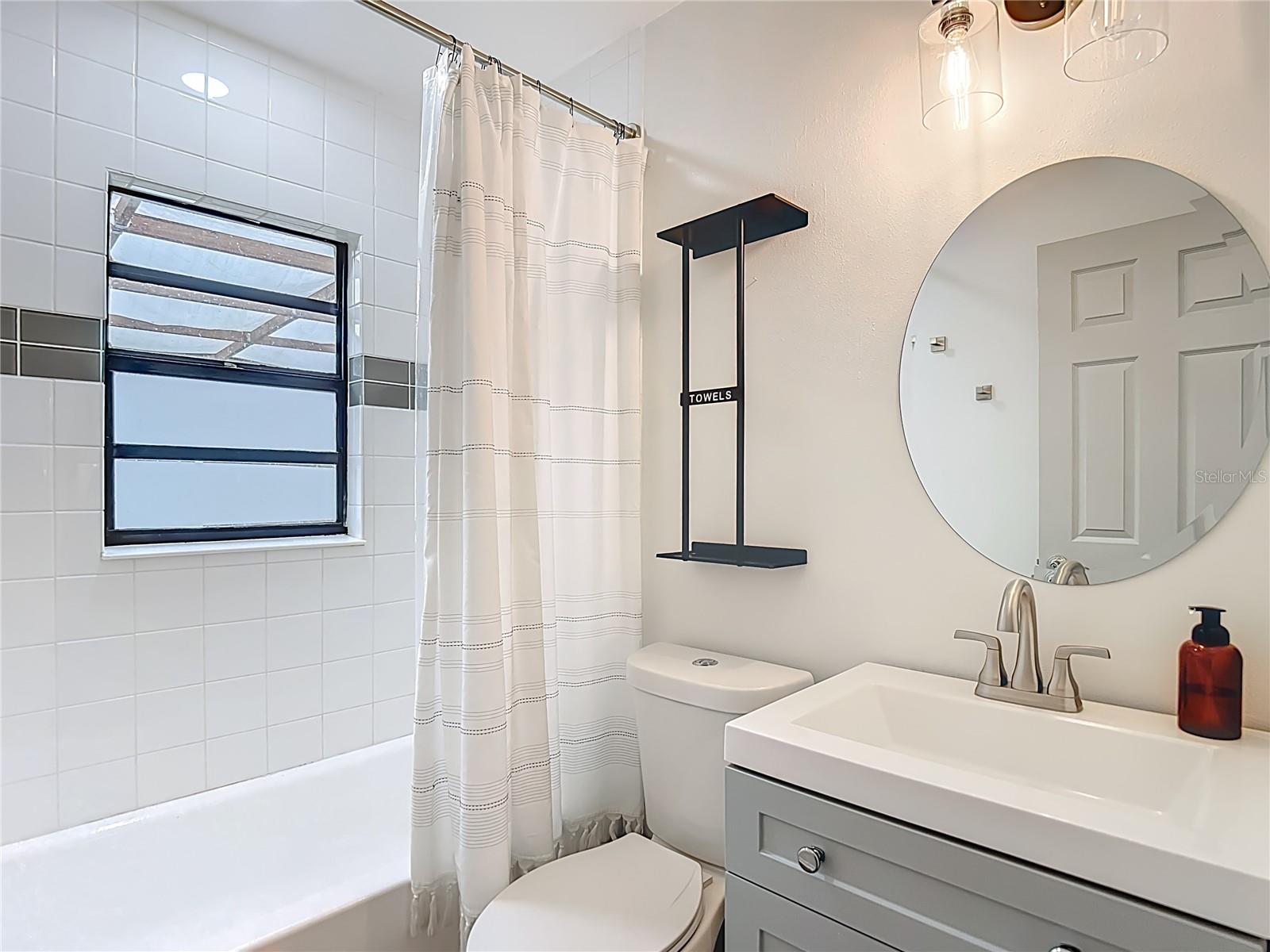 Image 18 of 26 For 1503 Juniper Street