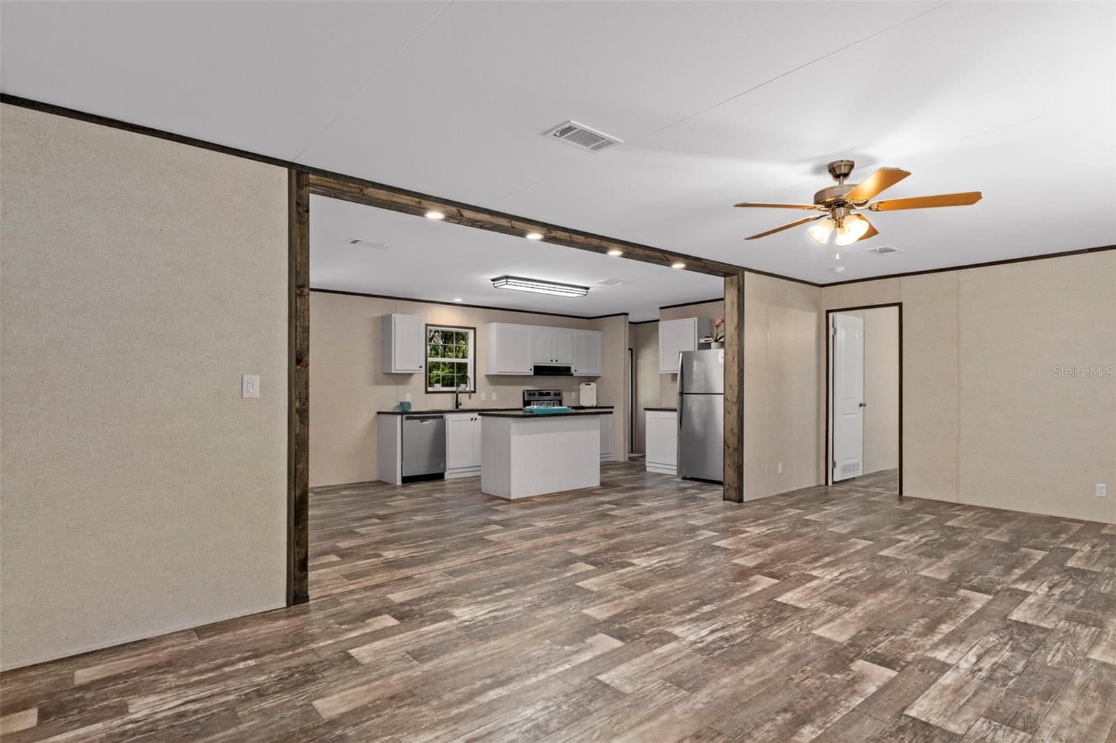 Image 5 of 27 For 2455 North Street