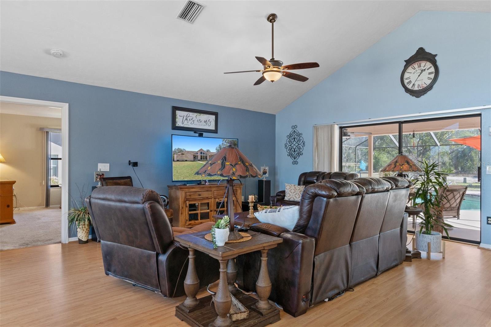 Image 7 of 45 For 1105 Mediterranean Way