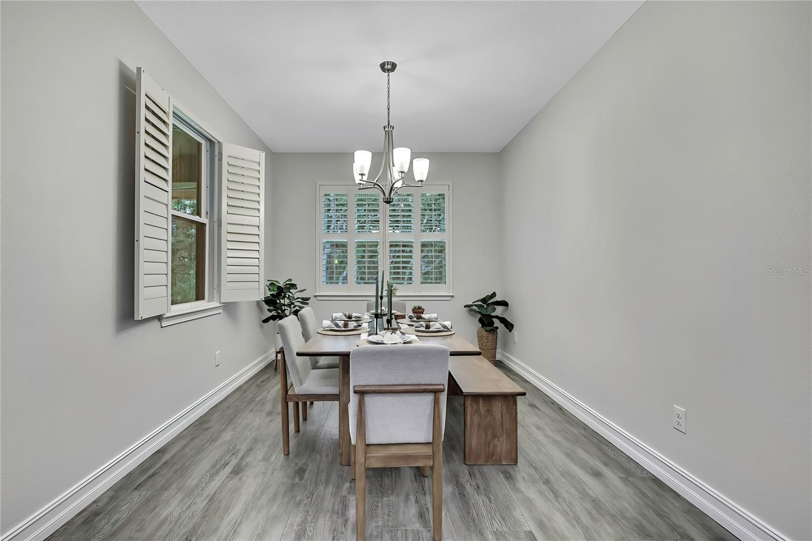 Image 15 of 60 For 6098 Peardale Terrace