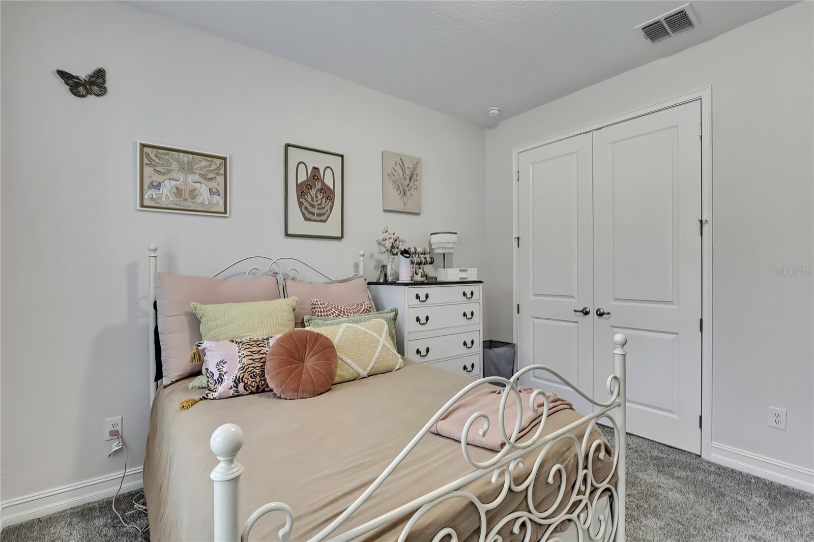 Image 26 of 60 For 6098 Peardale Terrace