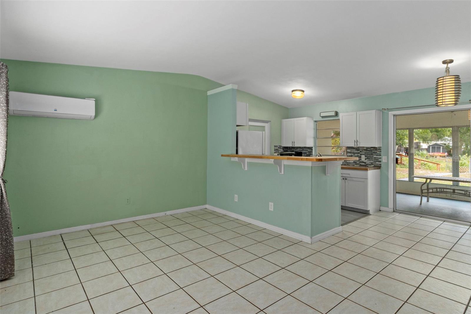 Image 11 of 41 For 6421 Finance Avenue