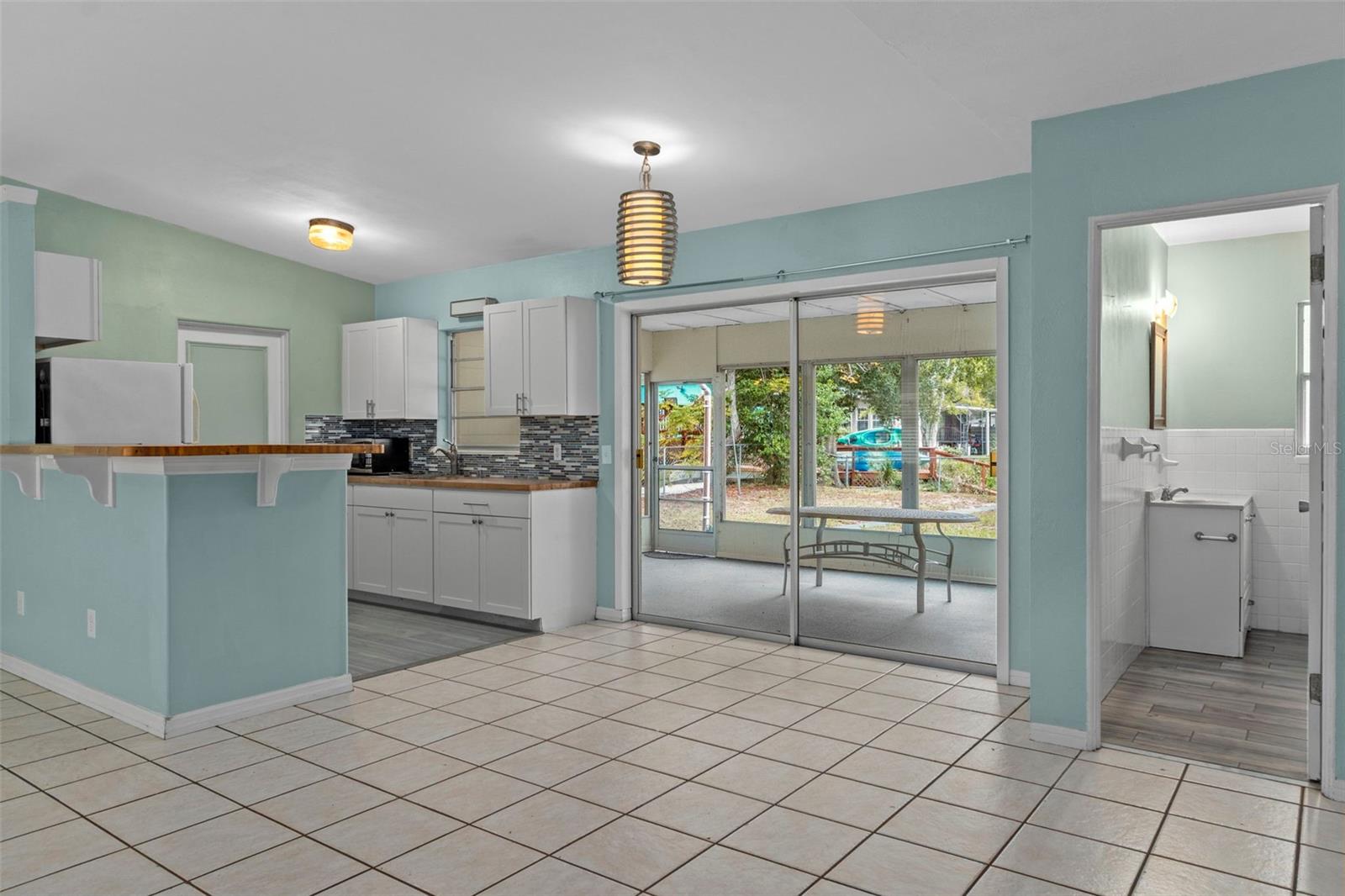 Image 15 of 41 For 6421 Finance Avenue