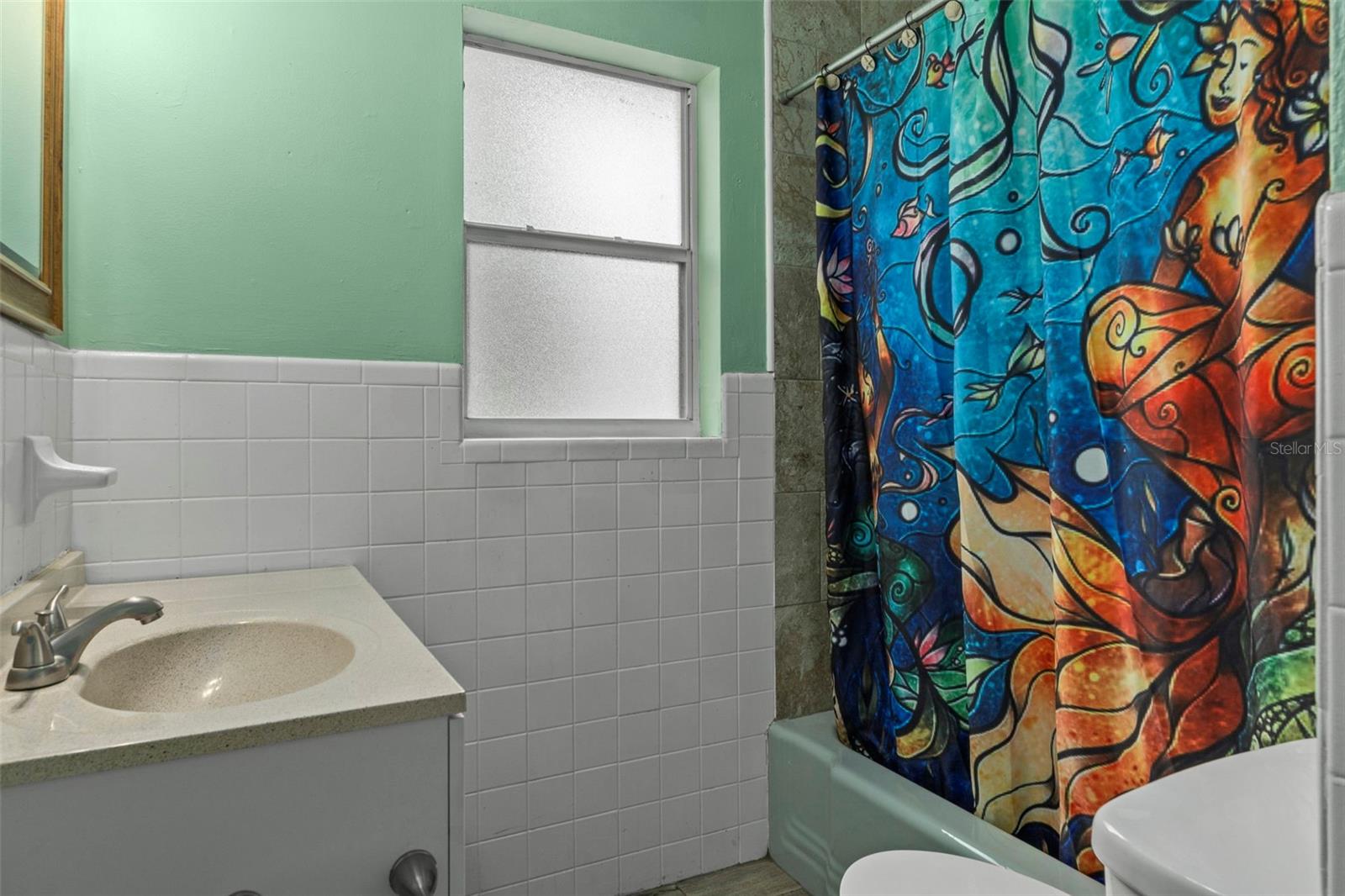 Image 22 of 41 For 6421 Finance Avenue