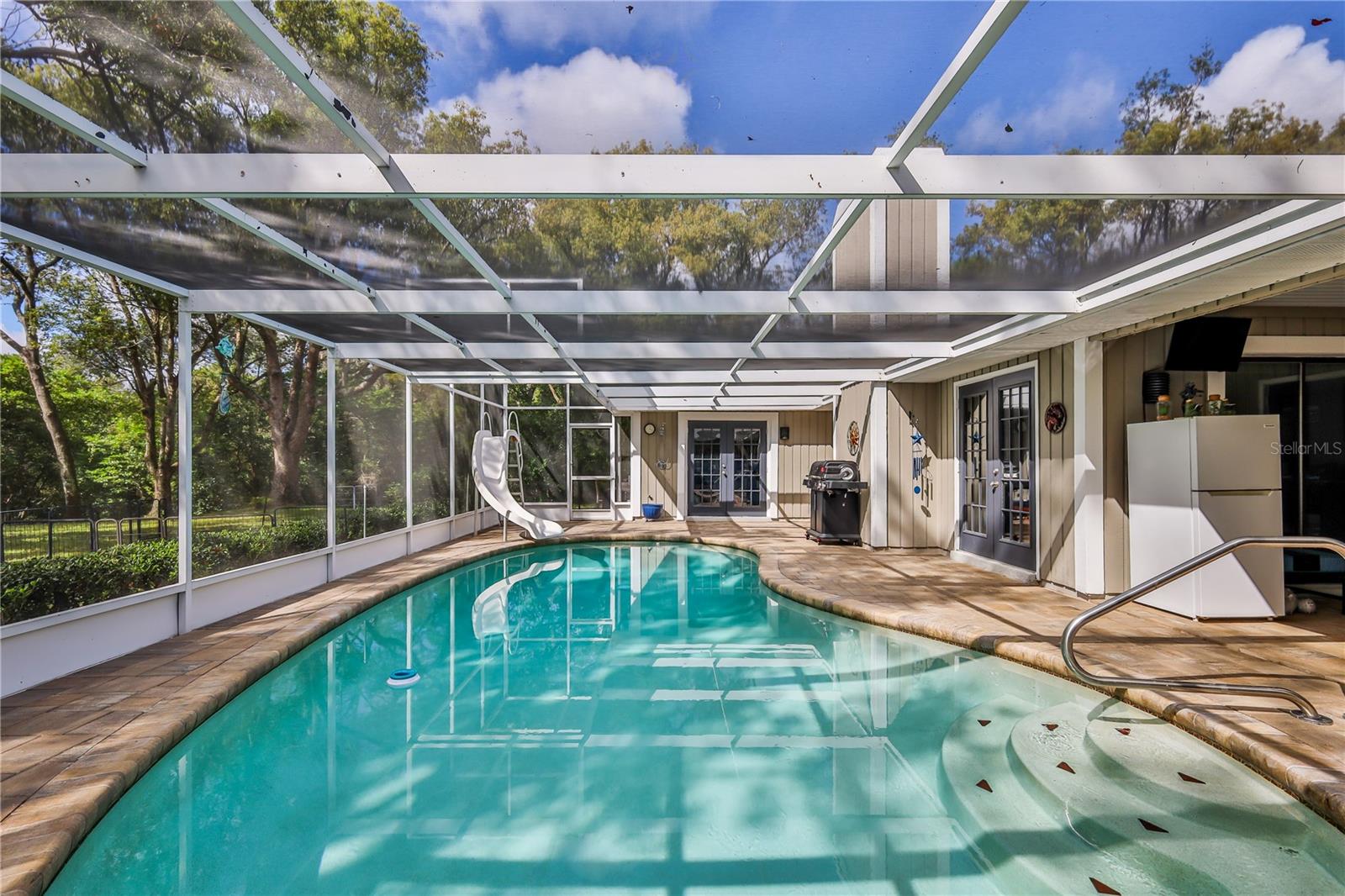 Image 52 of 72 For 8480 Colma Street