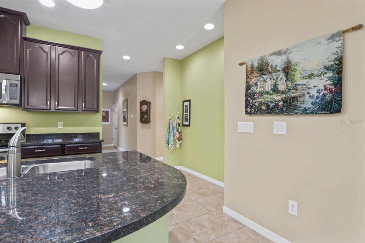 Image 15 of 59 For 2118 Parrot Fish Drive