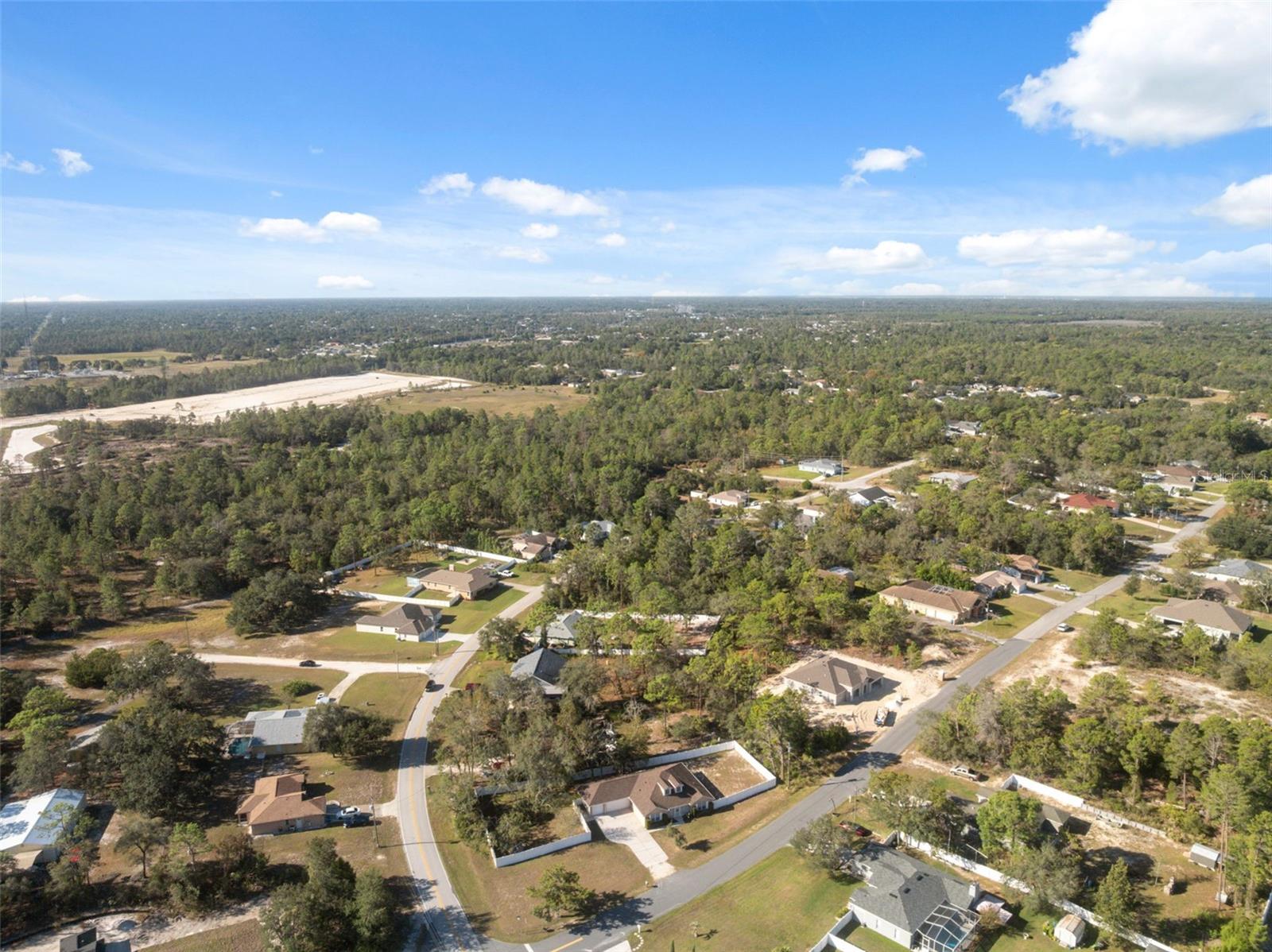 Image 29 of 48 For 11006 Canary Avenue