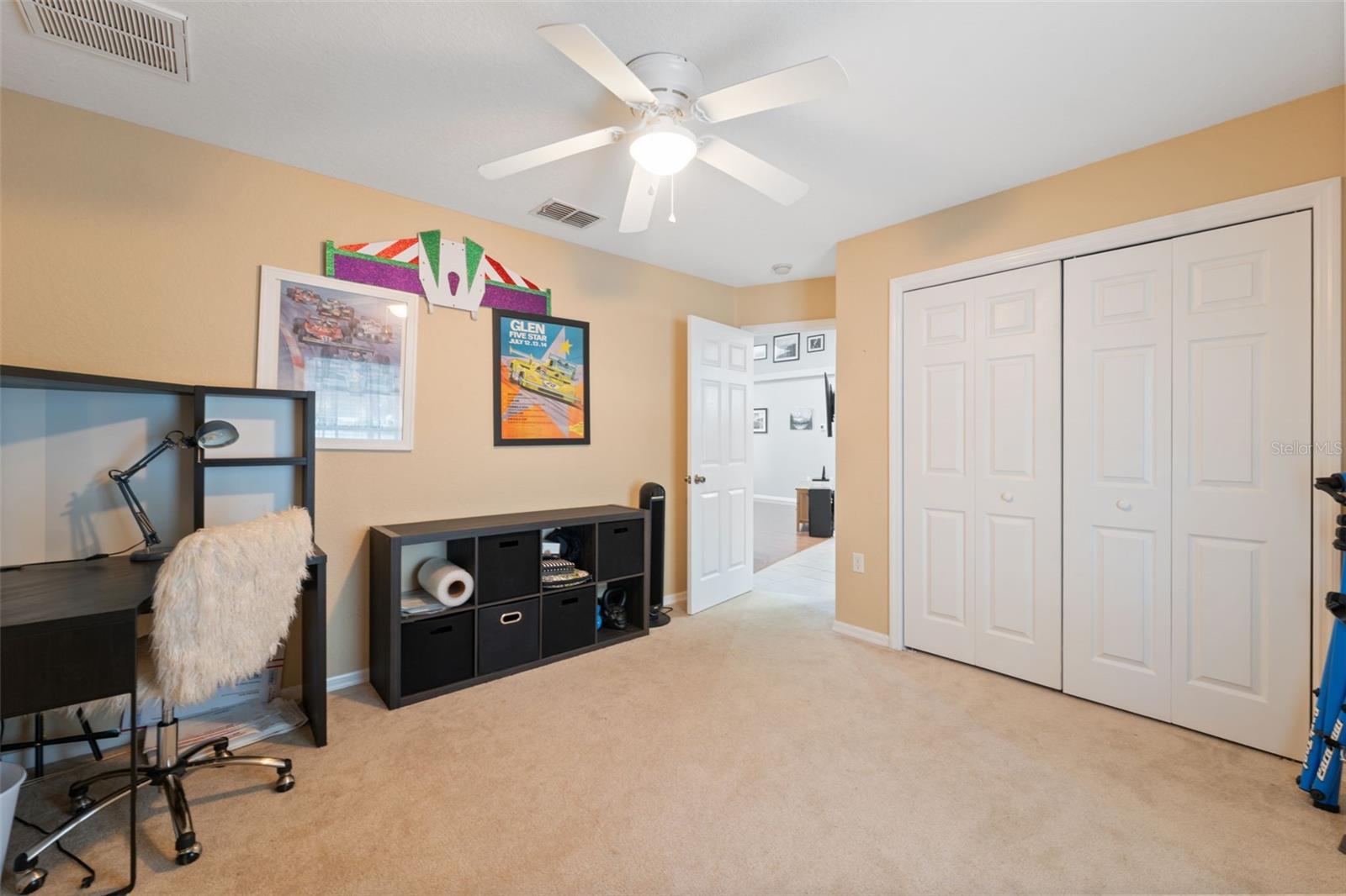 Image 46 of 48 For 11006 Canary Avenue