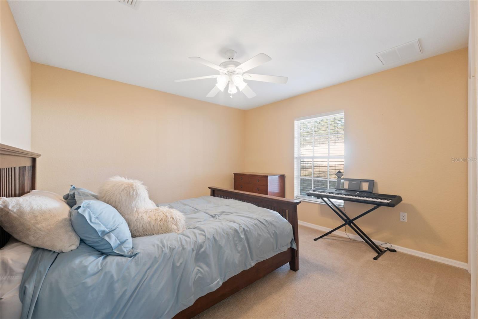 Image 48 of 48 For 11006 Canary Avenue