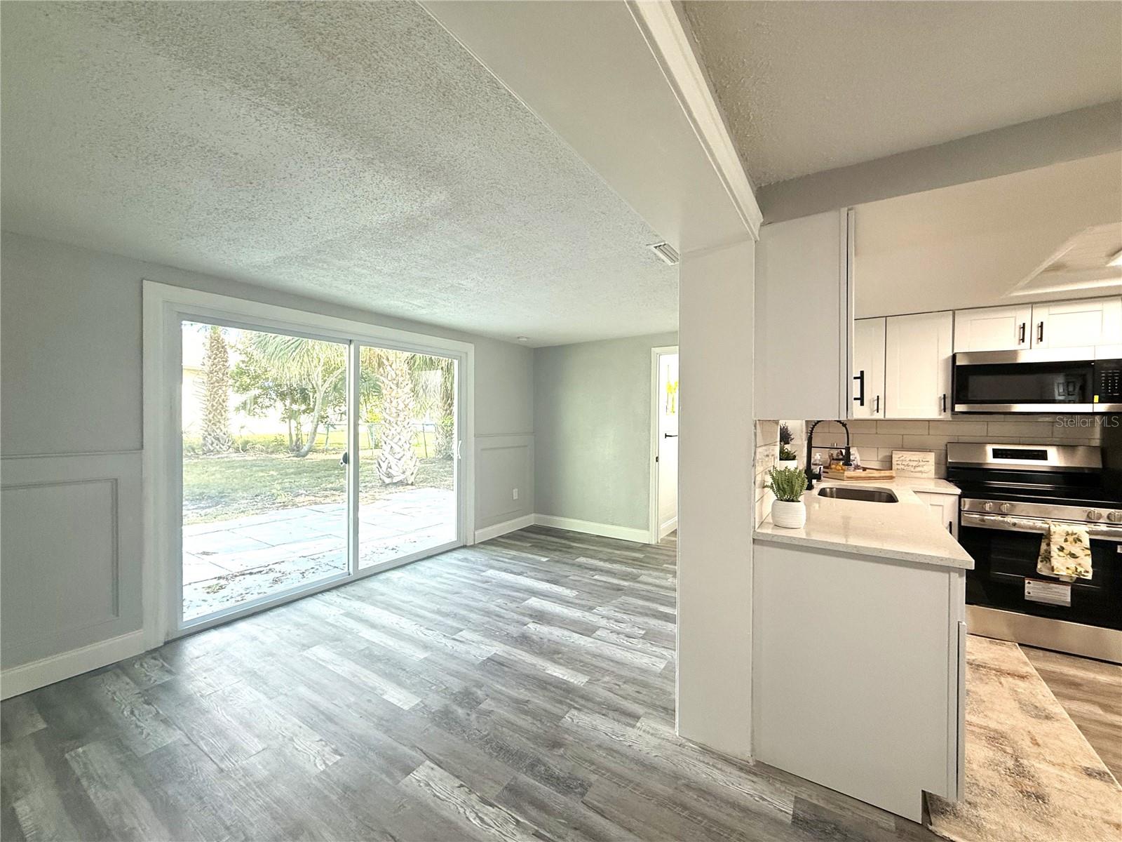 Image 11 of 31 For 9110 Pegasus Avenue