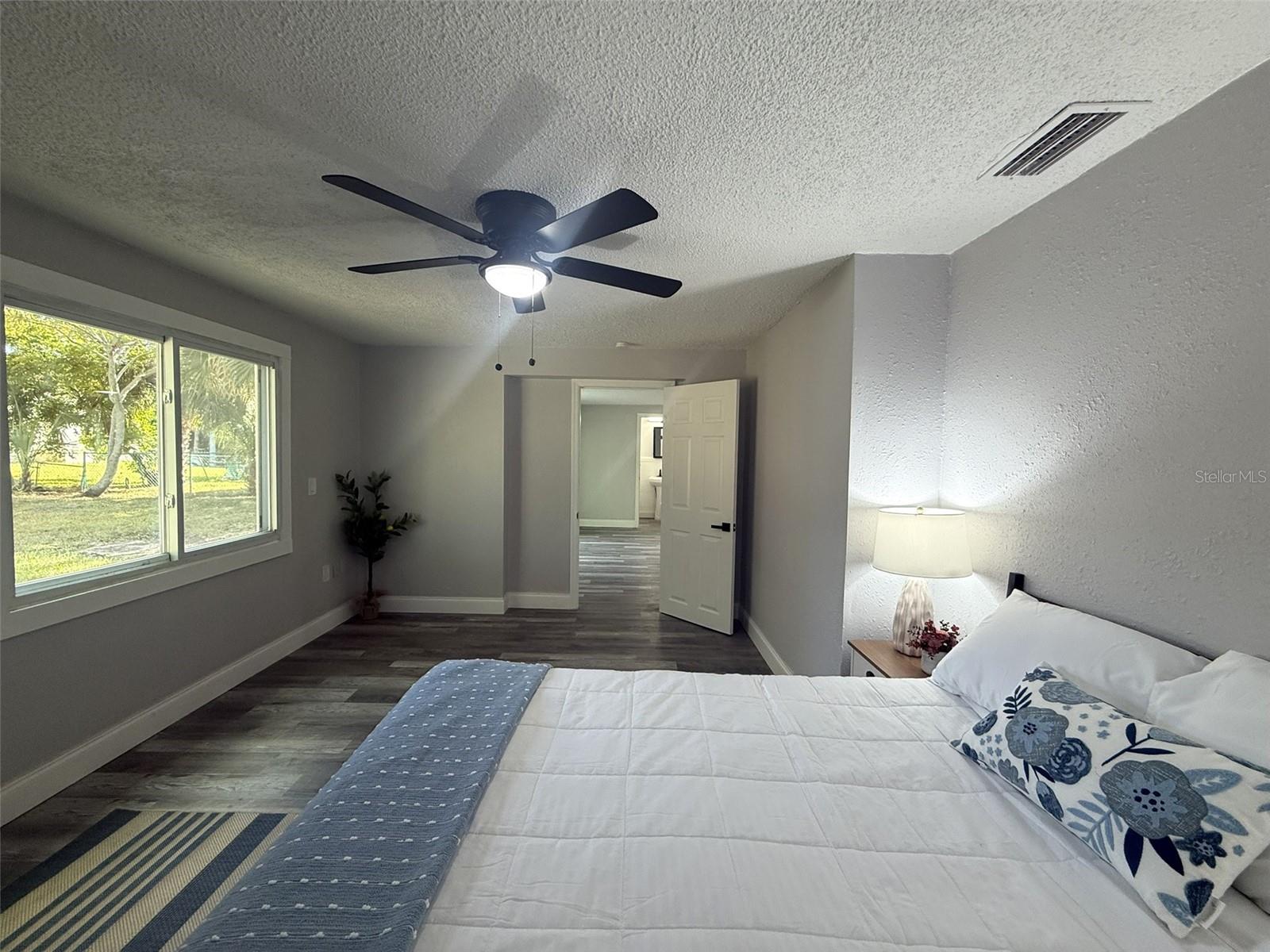 Image 19 of 31 For 9110 Pegasus Avenue