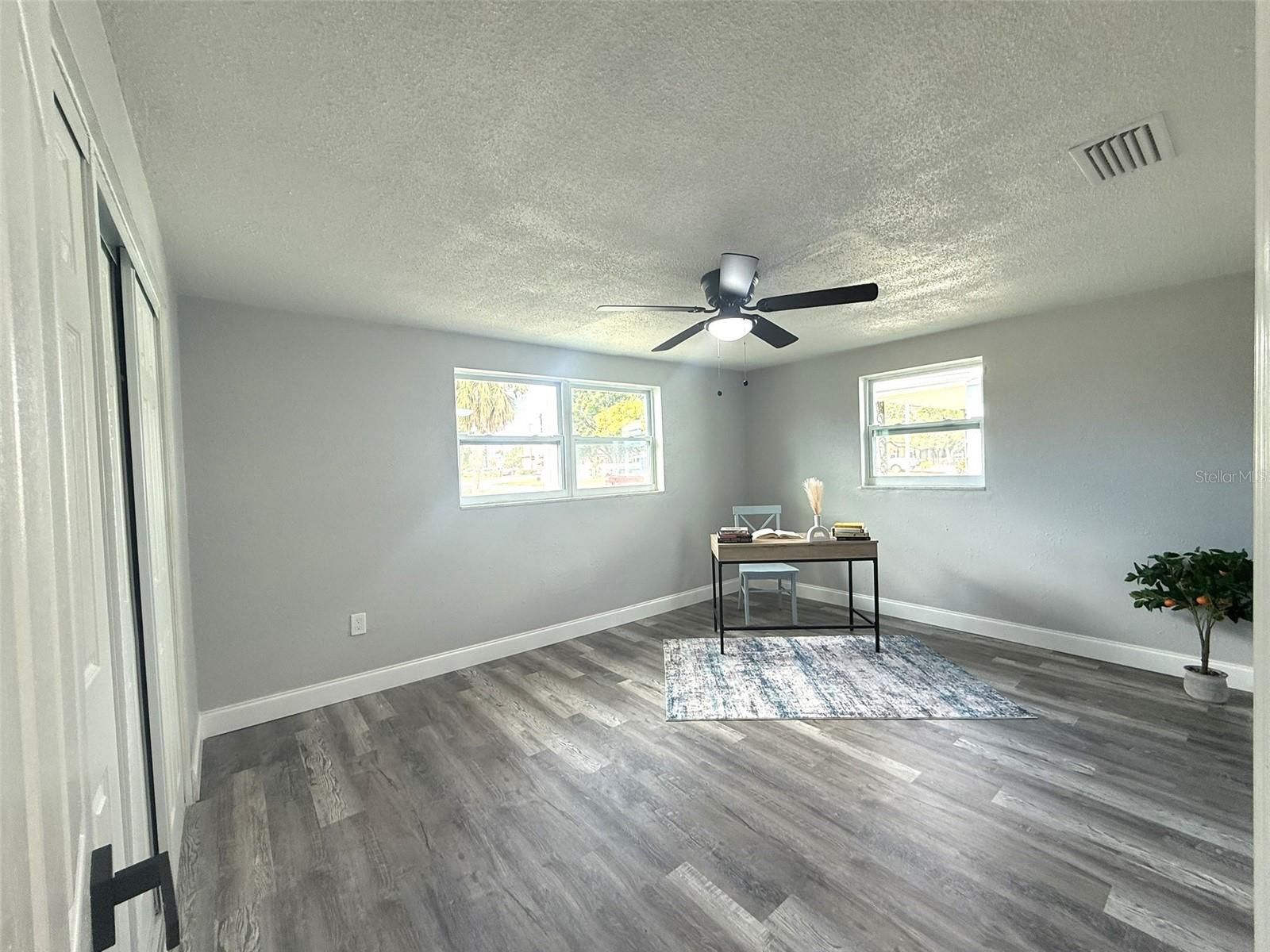 Image 21 of 31 For 9110 Pegasus Avenue