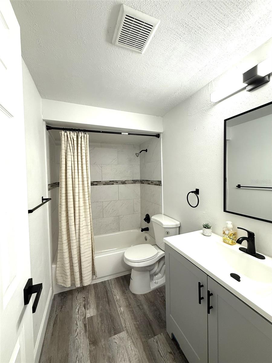 Image 25 of 31 For 9110 Pegasus Avenue