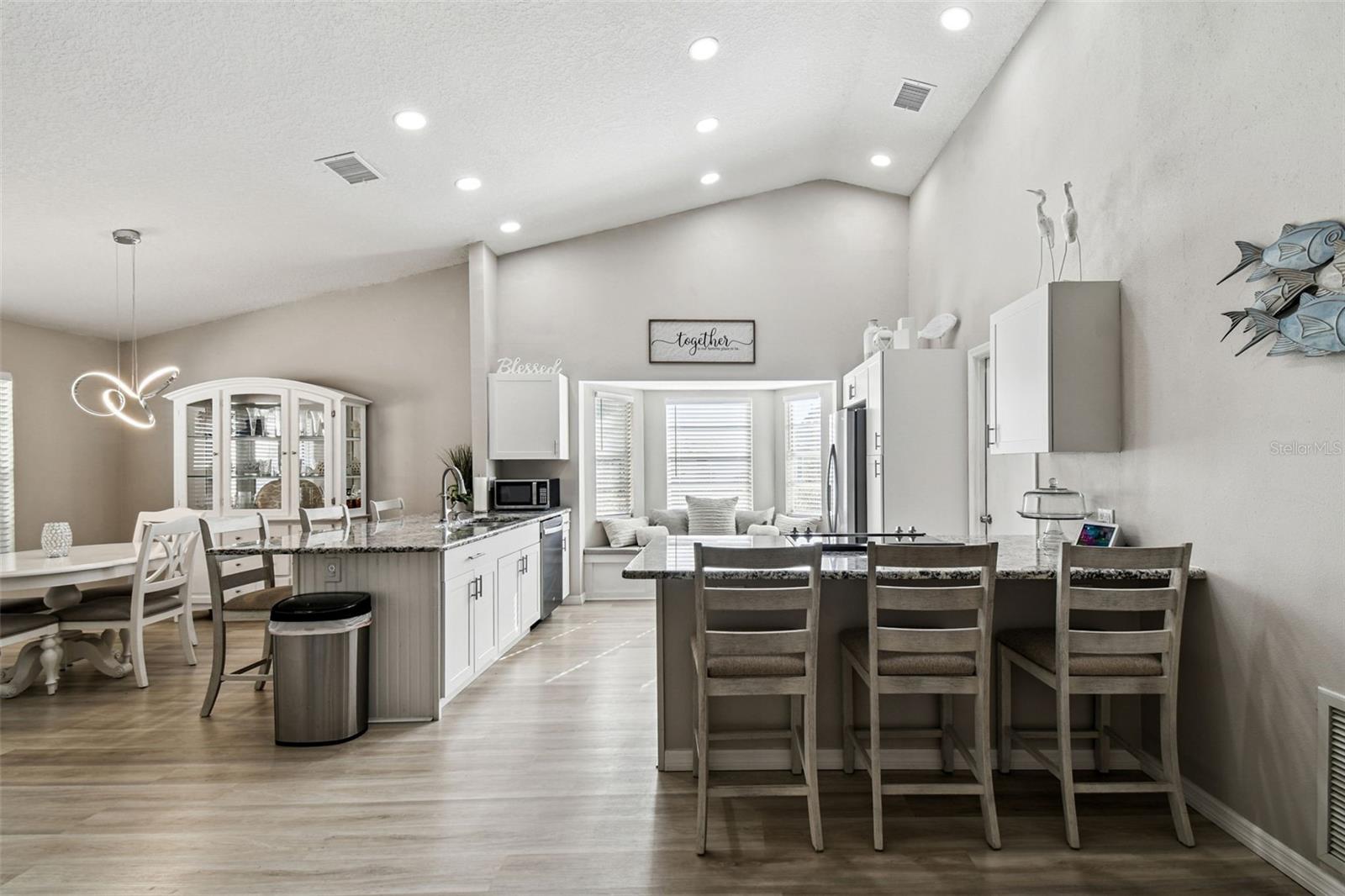 Image 20 of 43 For 13103 Topflite Court