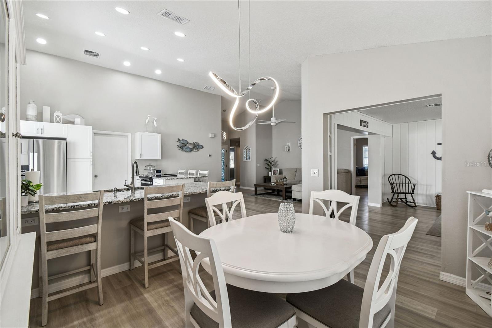 Image 27 of 43 For 13103 Topflite Court