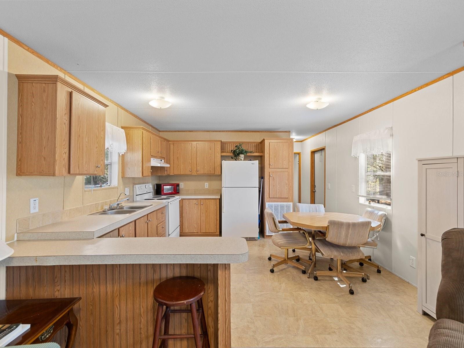 Image 12 of 27 For 8041 Hamster Drive