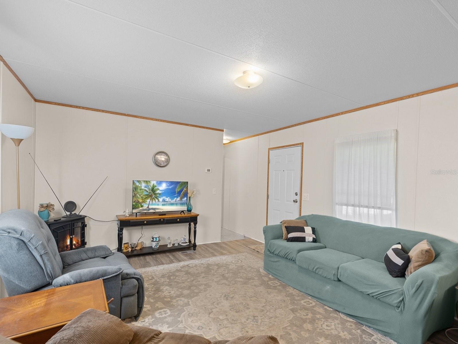 Image 15 of 27 For 8041 Hamster Drive