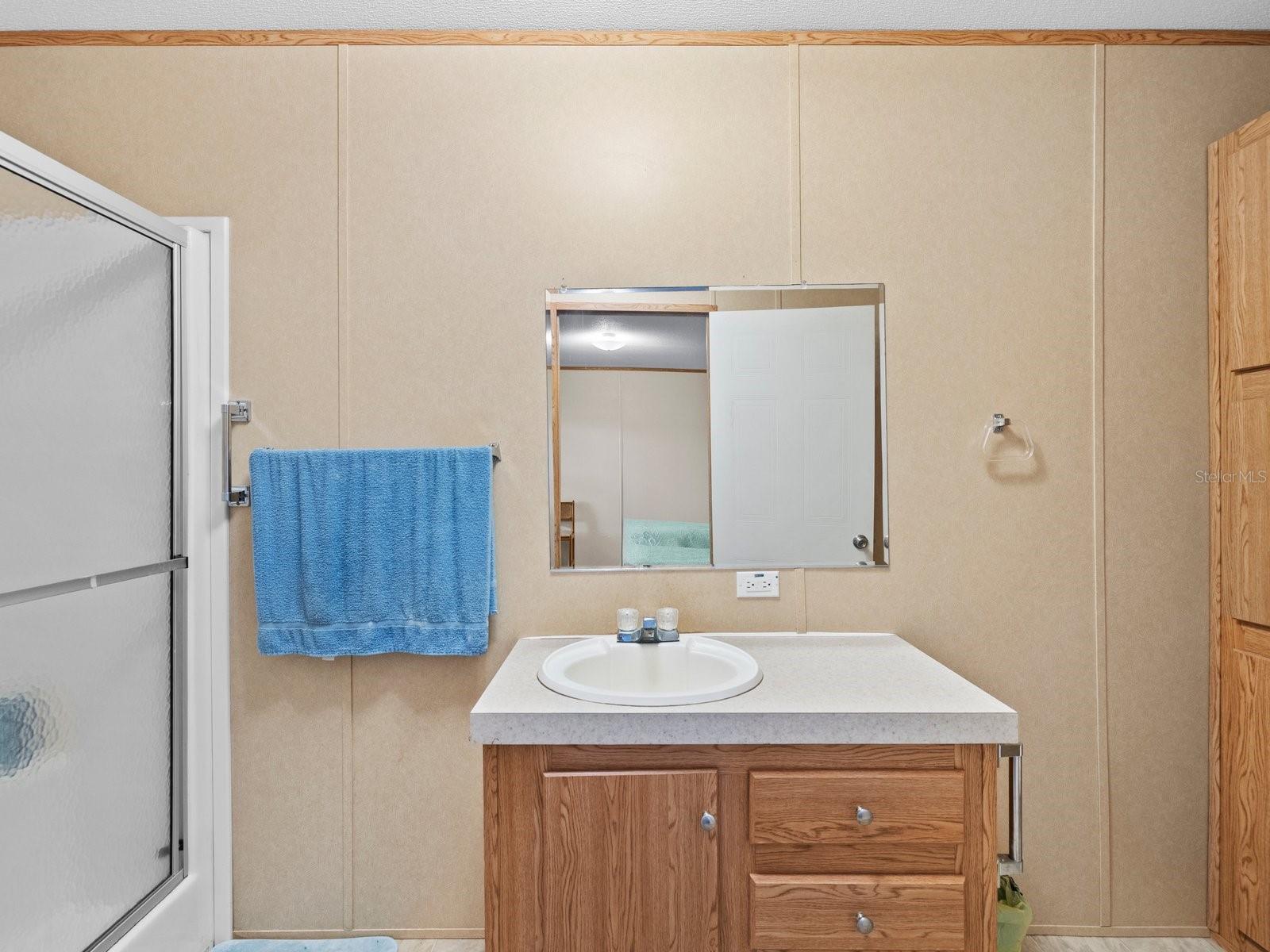 Image 21 of 27 For 8041 Hamster Drive