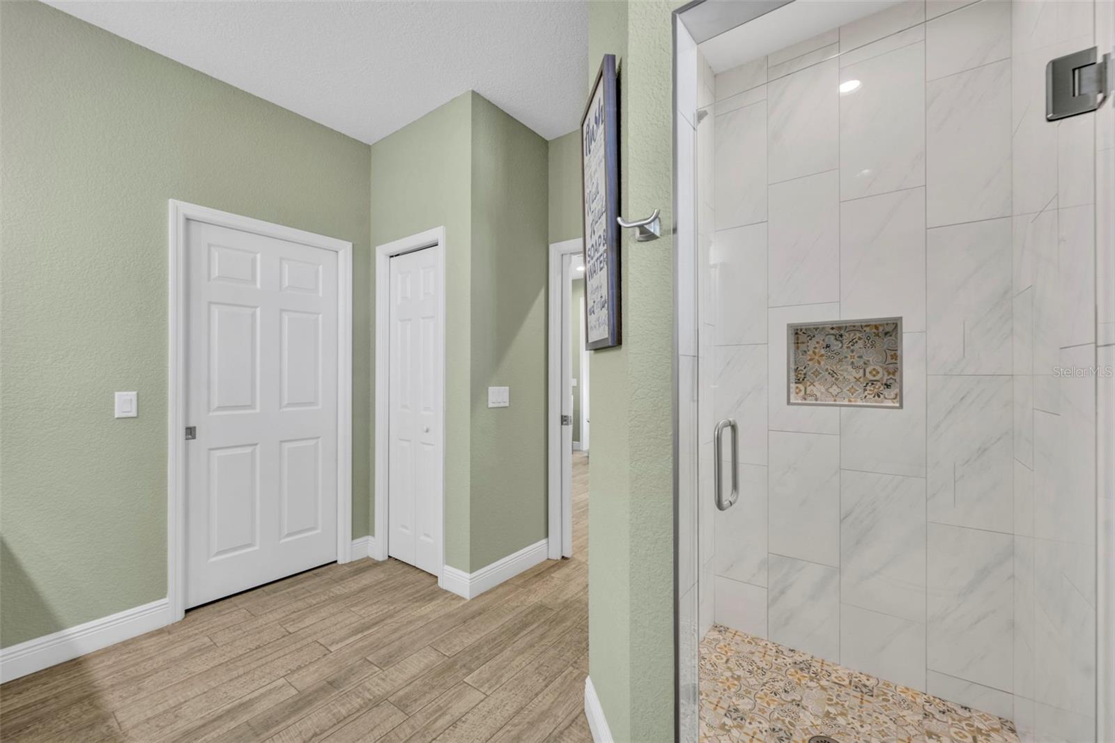 Image 14 of 31 For 1947 Lake Reedy Boulevard