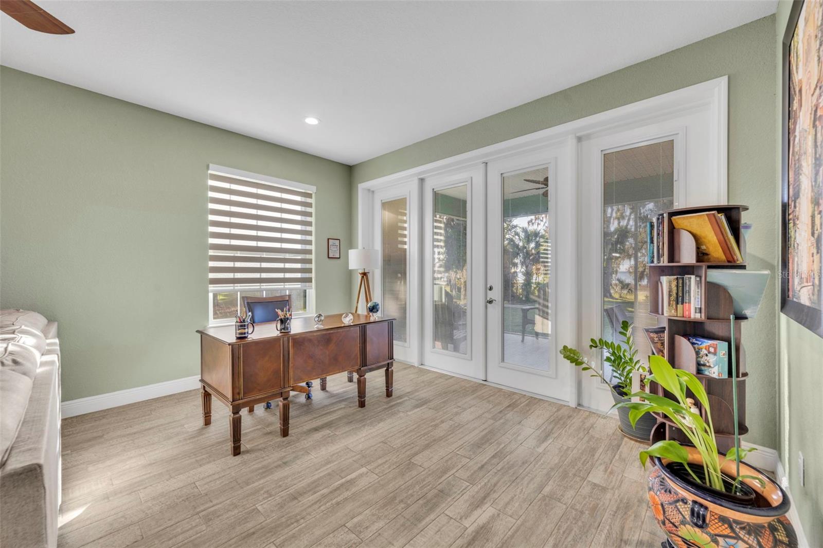 Image 18 of 31 For 1947 Lake Reedy Boulevard