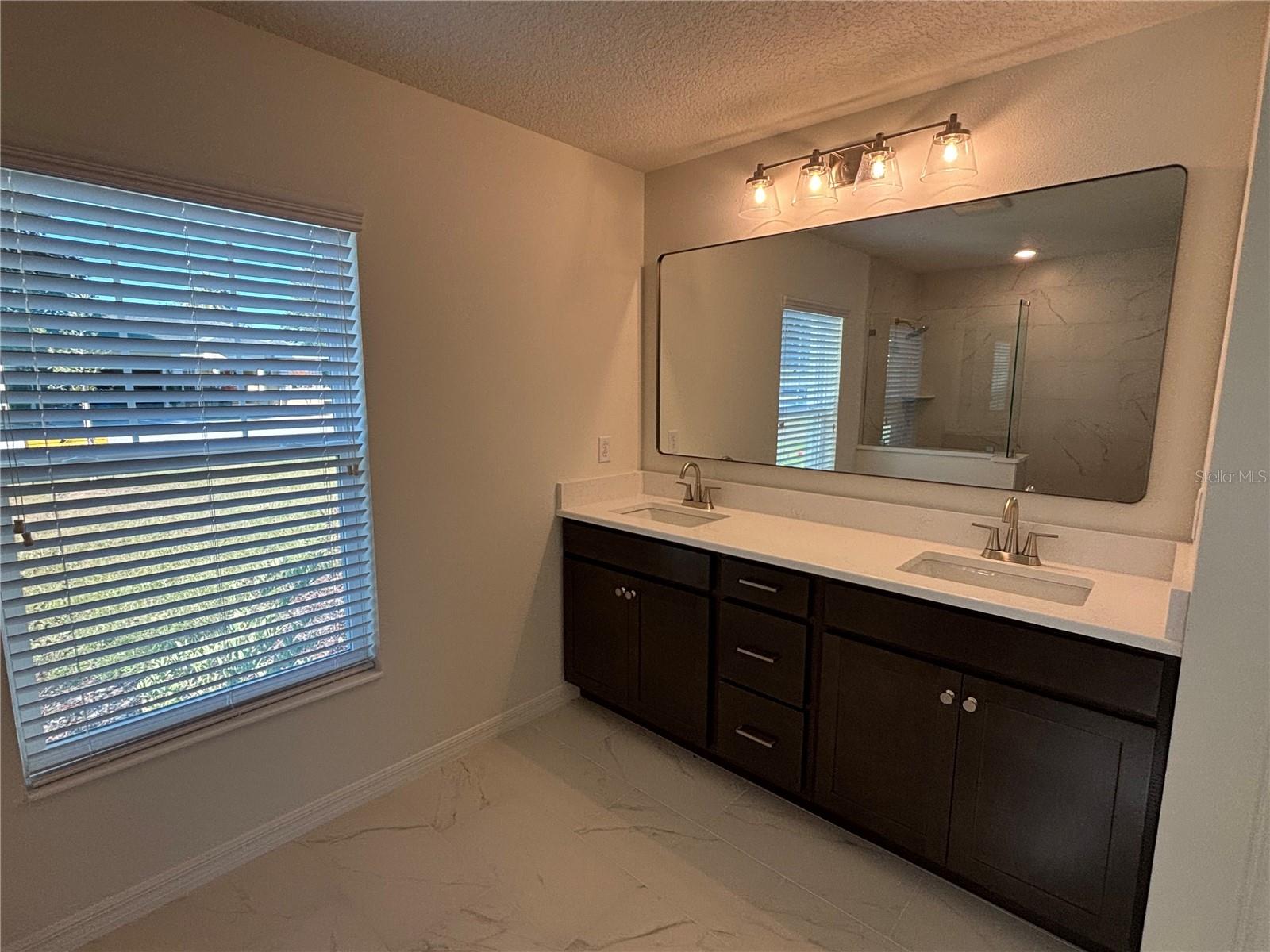 Image 9 of 12 For 2366 Old Oak Trail