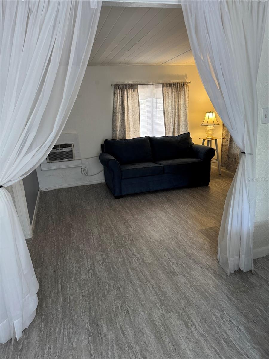 Image 19 of 27 For 7289 Toucan Trail