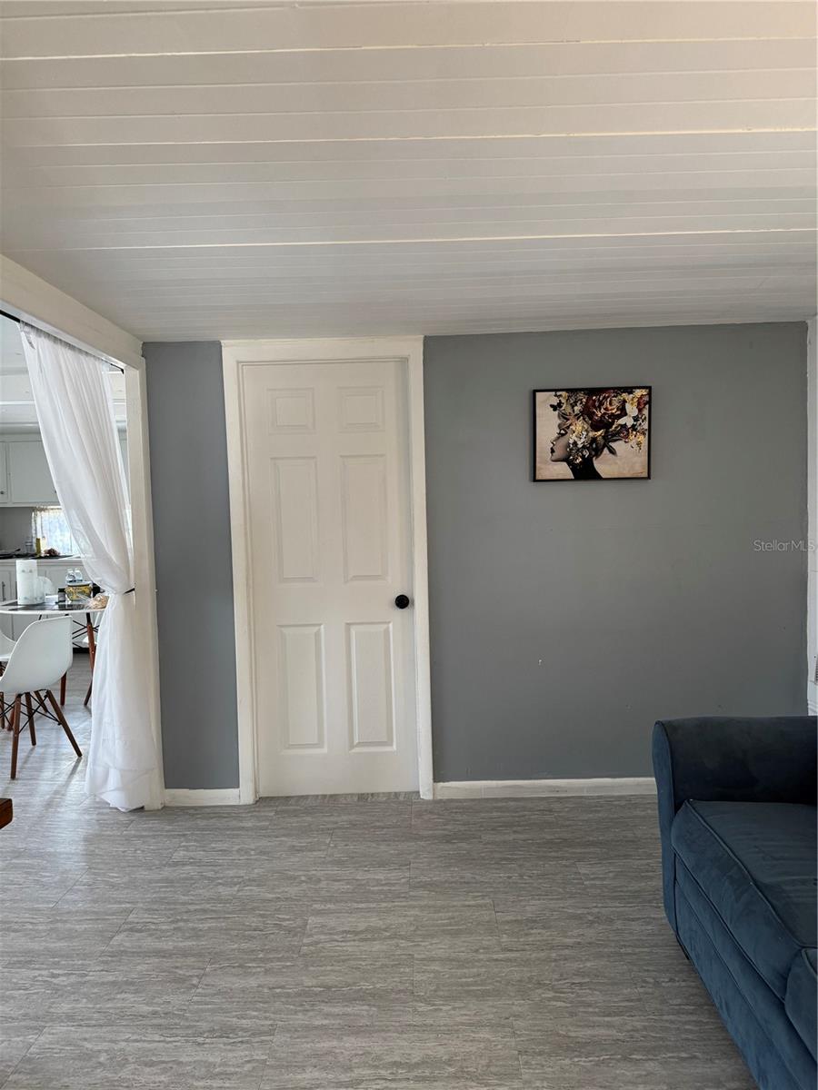 Image 20 of 27 For 7289 Toucan Trail