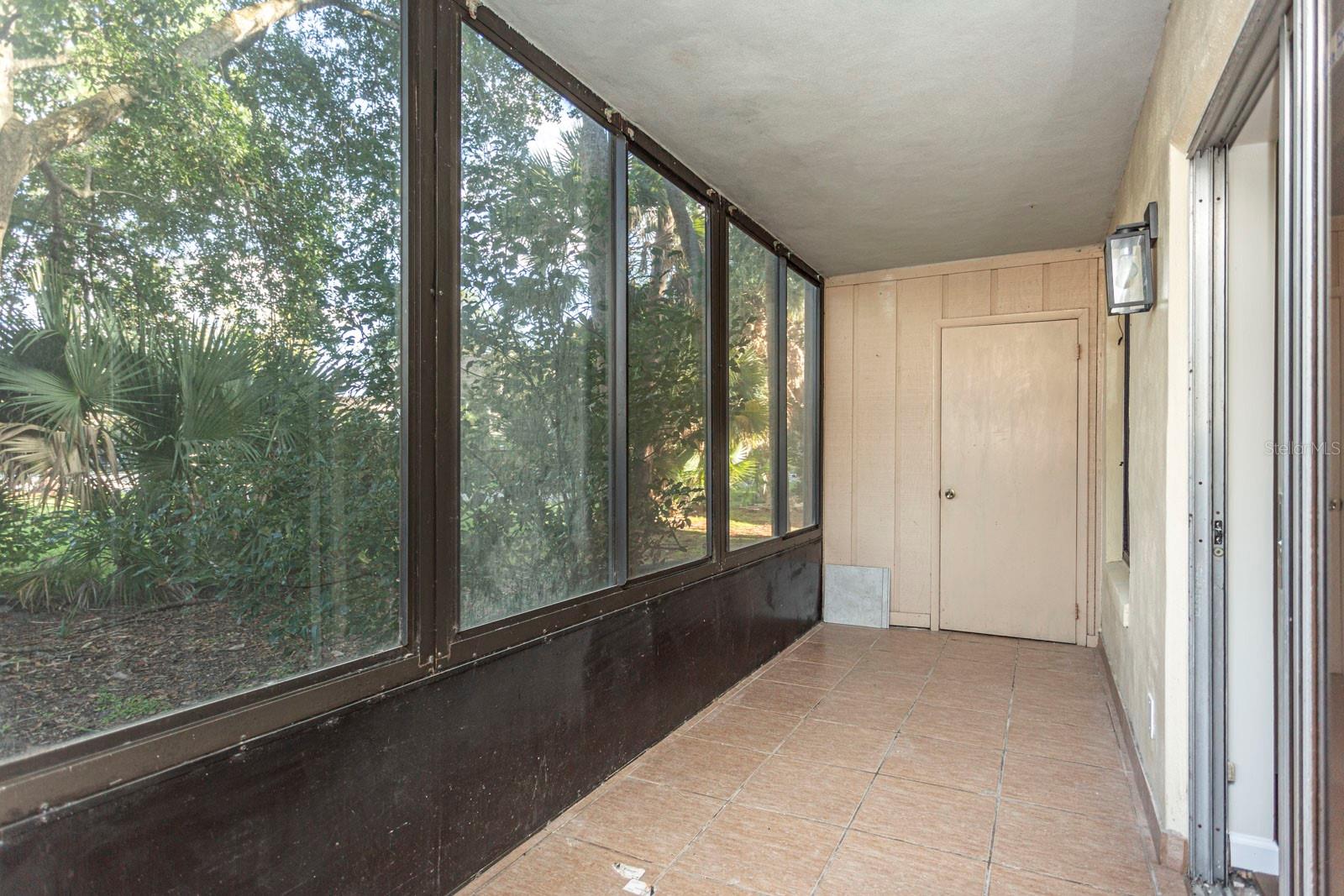 Image 21 of 28 For 2301 Oak Park Way 101