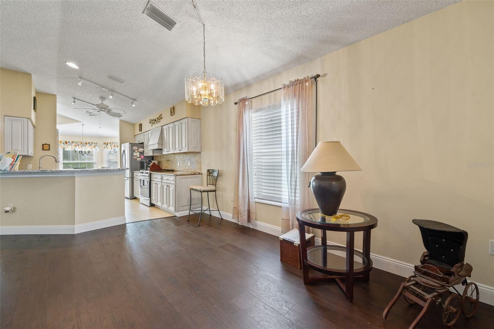 Image 14 of 42 For 11251 Hollander Avenue