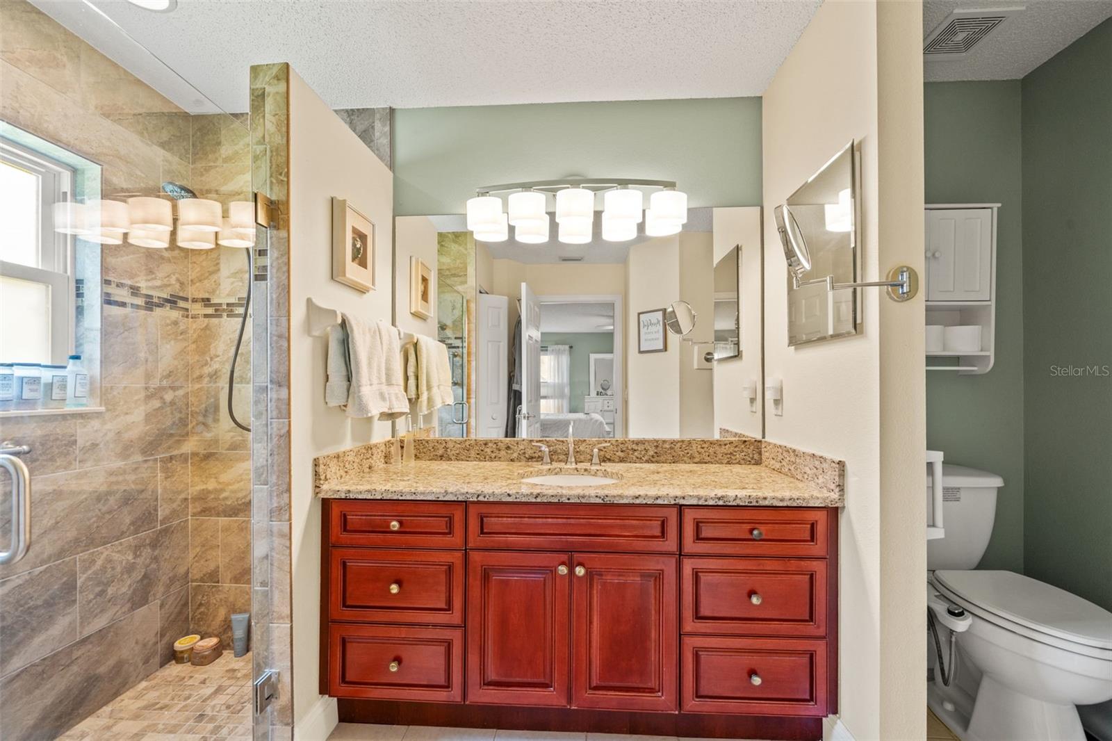 Image 25 of 42 For 11251 Hollander Avenue