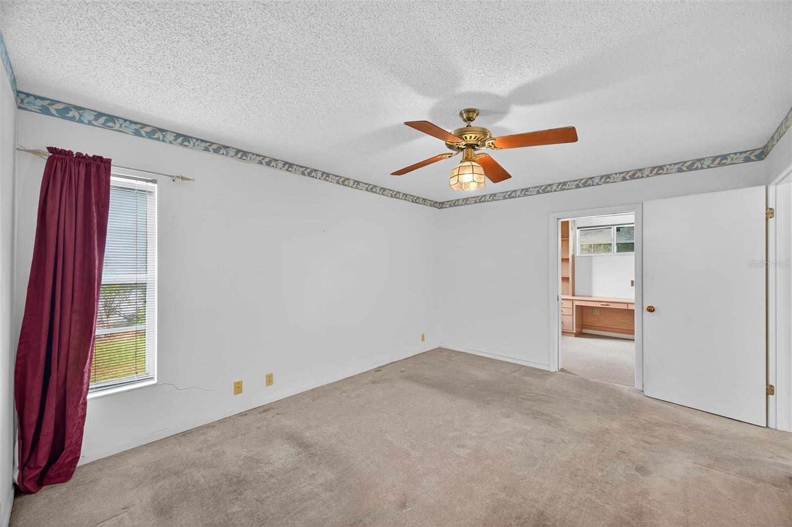 Image 21 of 51 For 3130 Crenshaw Court