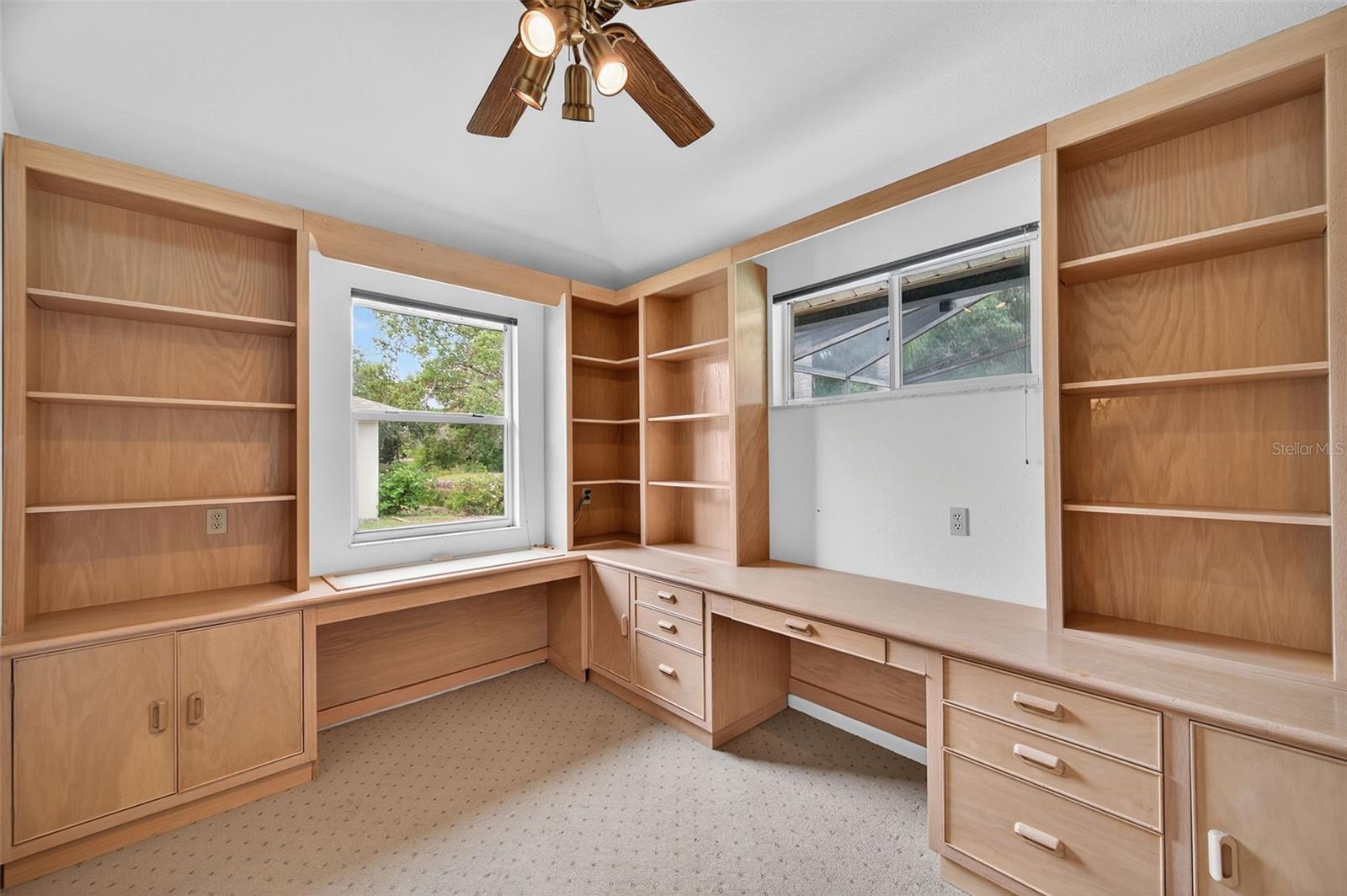 Image 22 of 51 For 3130 Crenshaw Court