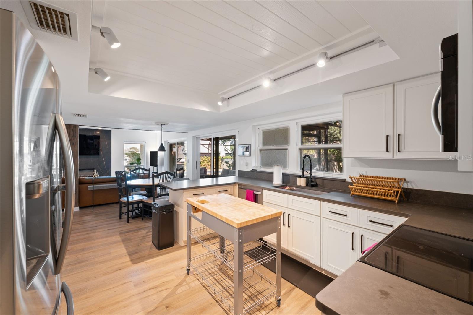 Image 15 of 73 For 13609 Heritage Way