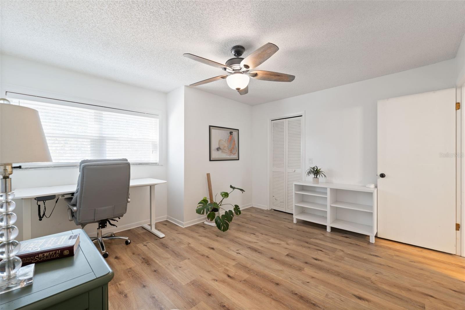 Image 37 of 73 For 13609 Heritage Way