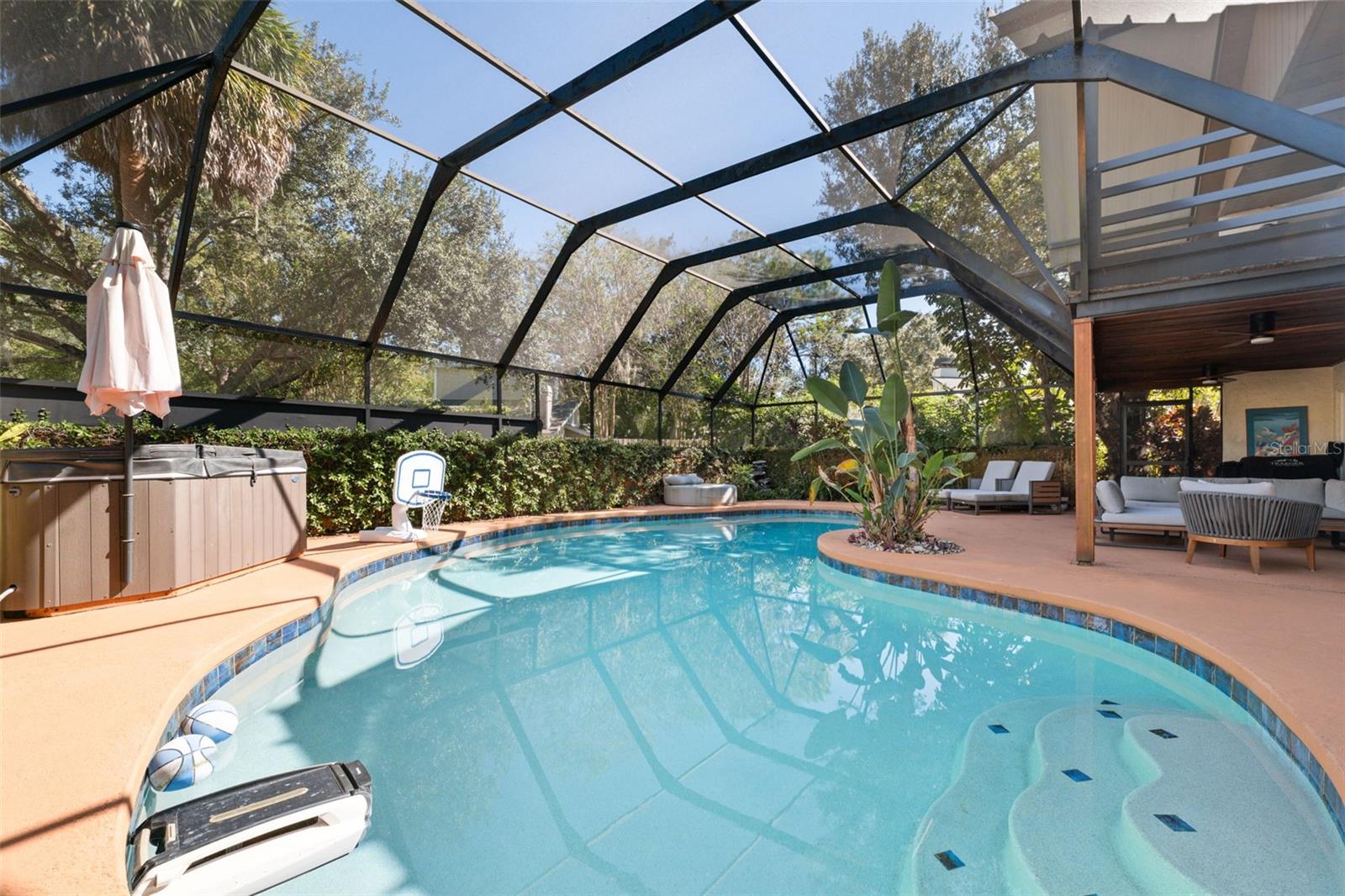 Image 43 of 73 For 13609 Heritage Way