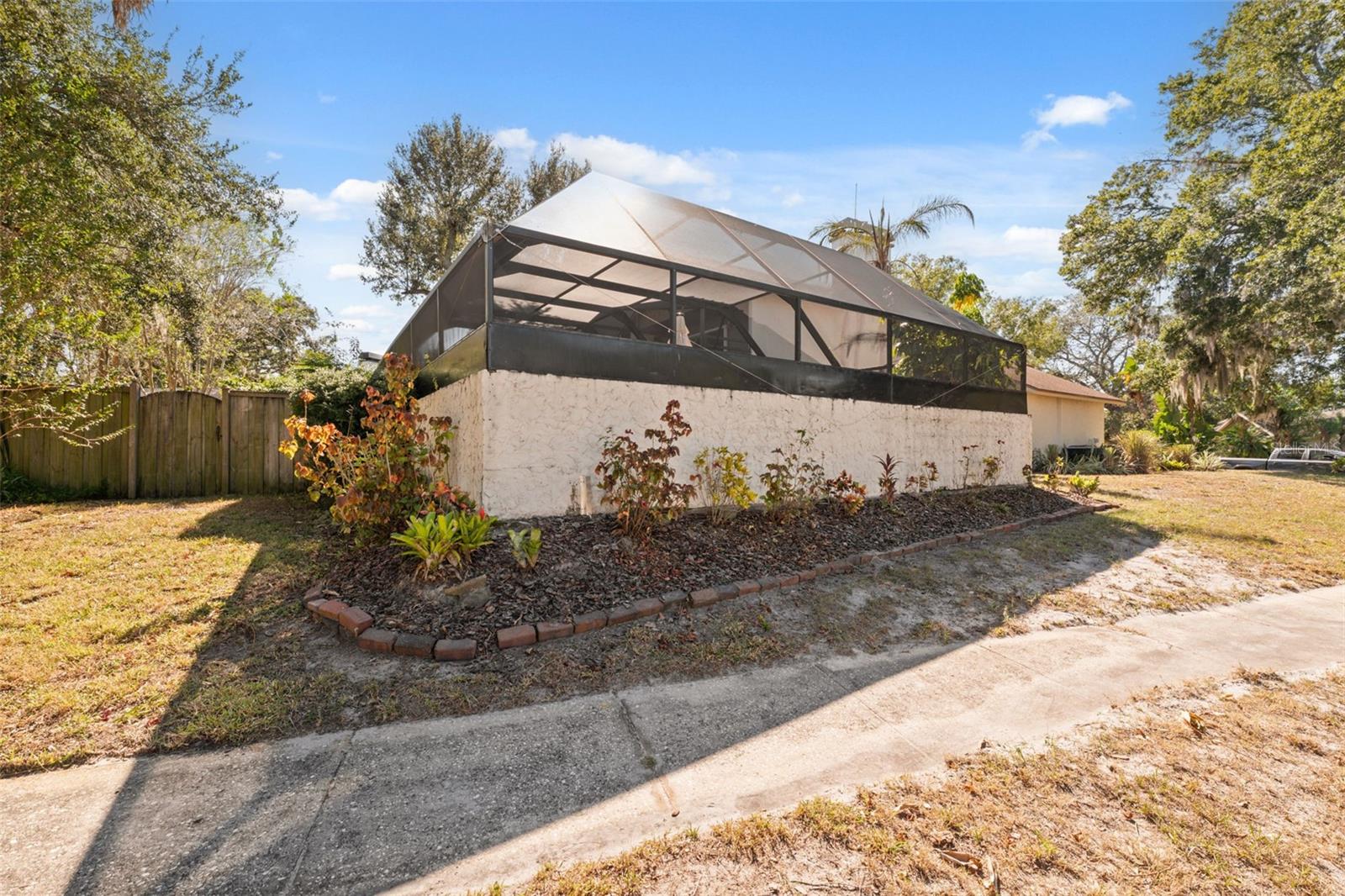 Image 54 of 73 For 13609 Heritage Way