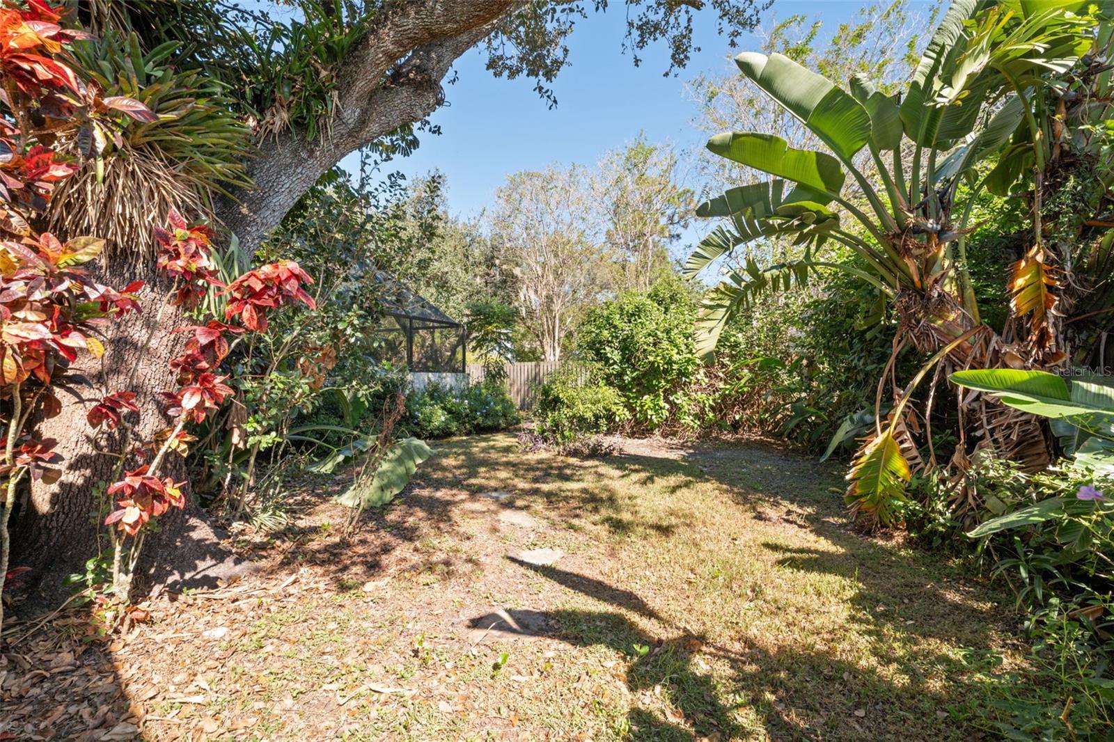 Image 55 of 73 For 13609 Heritage Way