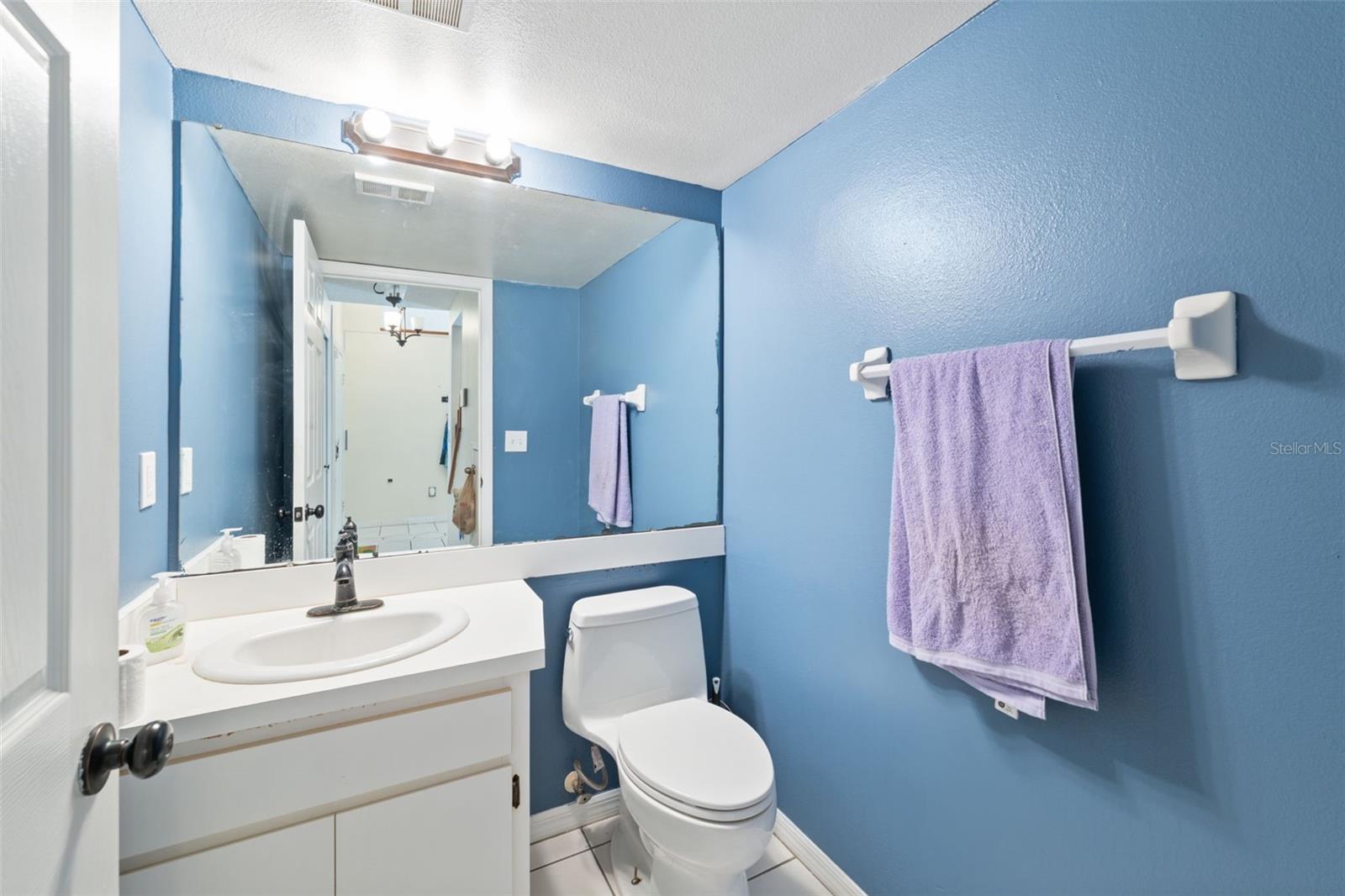 Image 28 of 57 For 24138 Twin Court