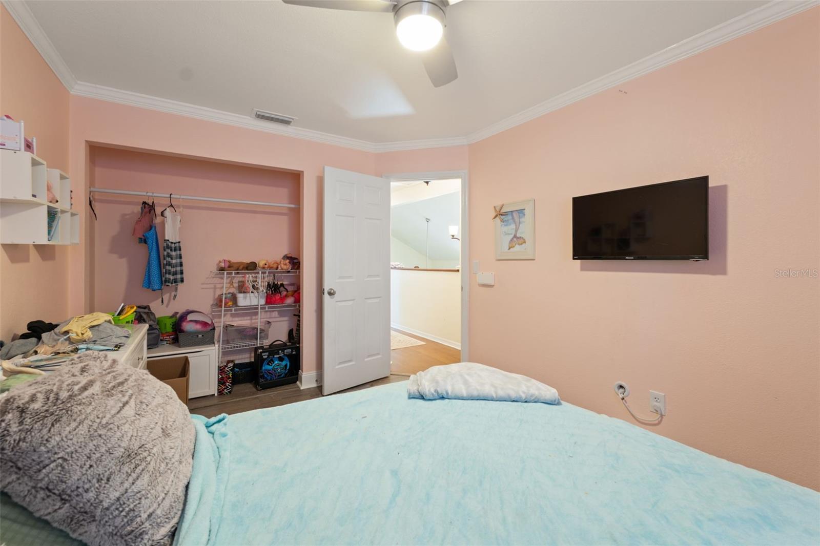 Image 30 of 57 For 24138 Twin Court